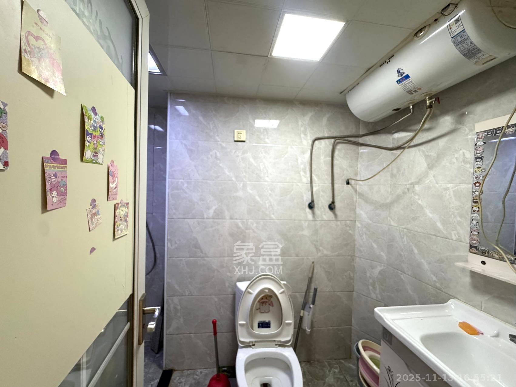 德庆水韵山城 1室1厅1卫 1300.0元/月 德庆水韵山城 1室1厅1卫 1300.0元/月室内图