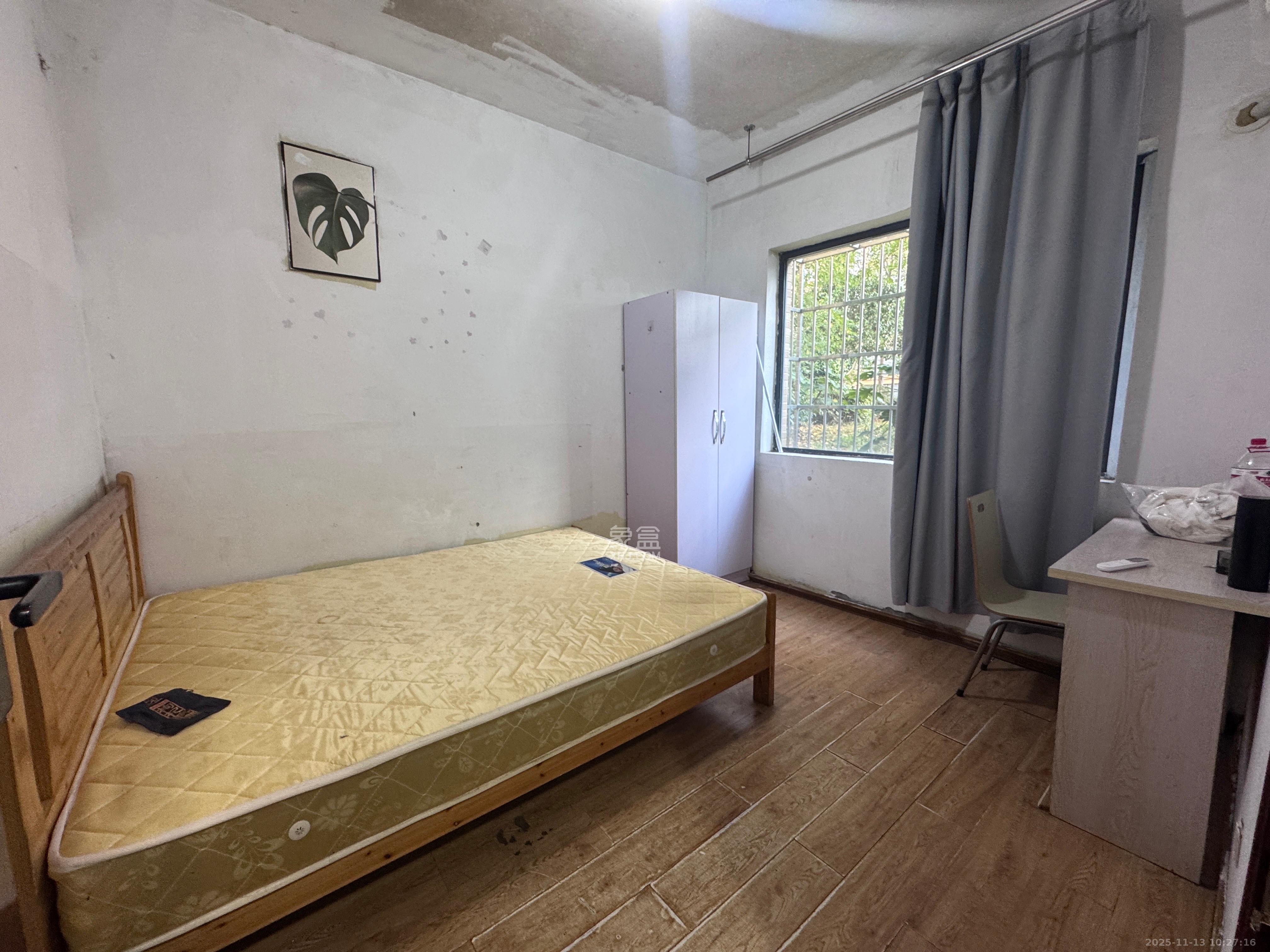 兴隆景苑 1室1厅1卫 2500.0元/月 兴隆景苑 1室1厅1卫 2500.0元/月室内图