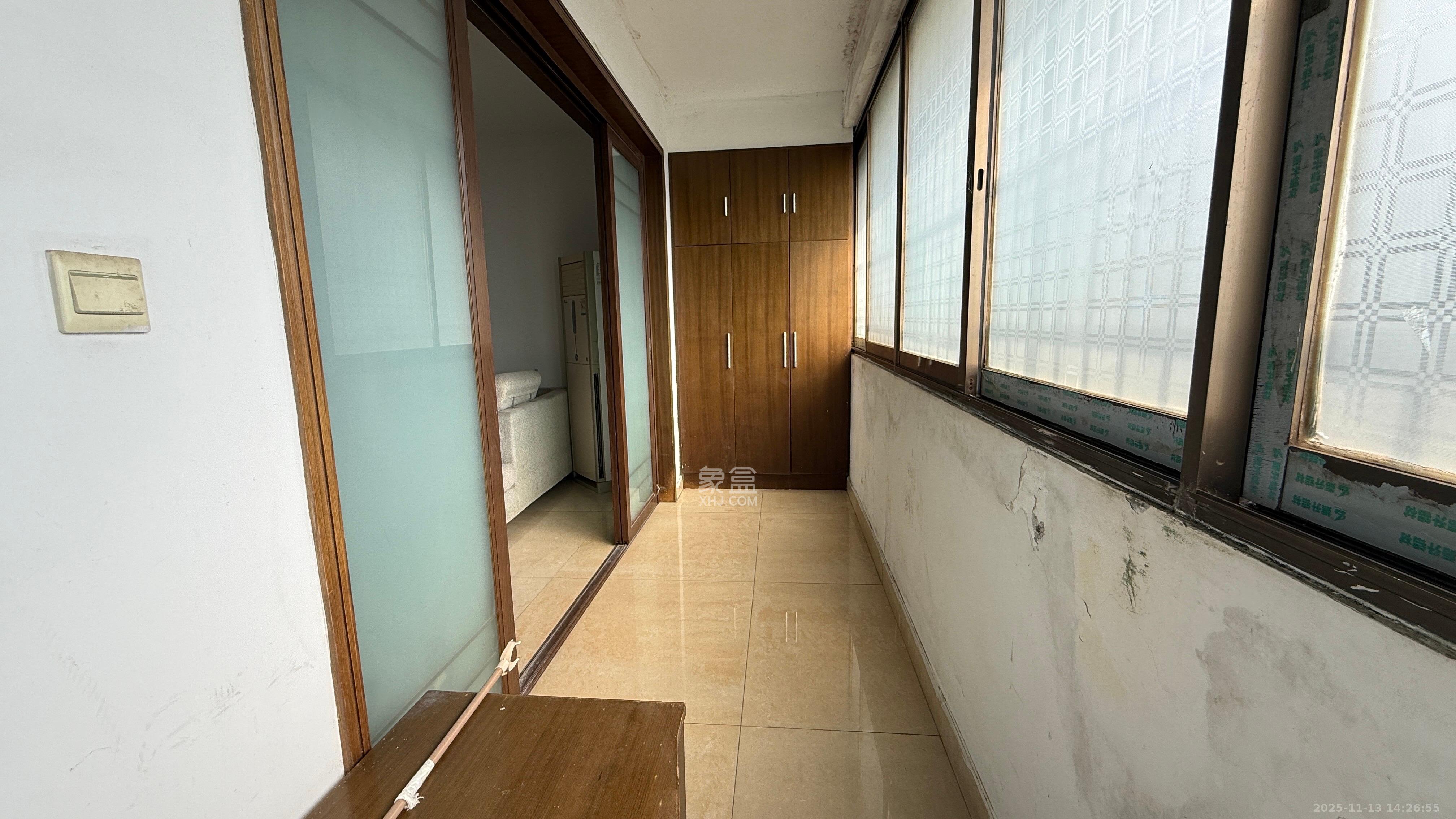 东南明苑 9室2厅3卫 3500.0元/月 东南明苑 9室2厅3卫 3500.0元/月室内图