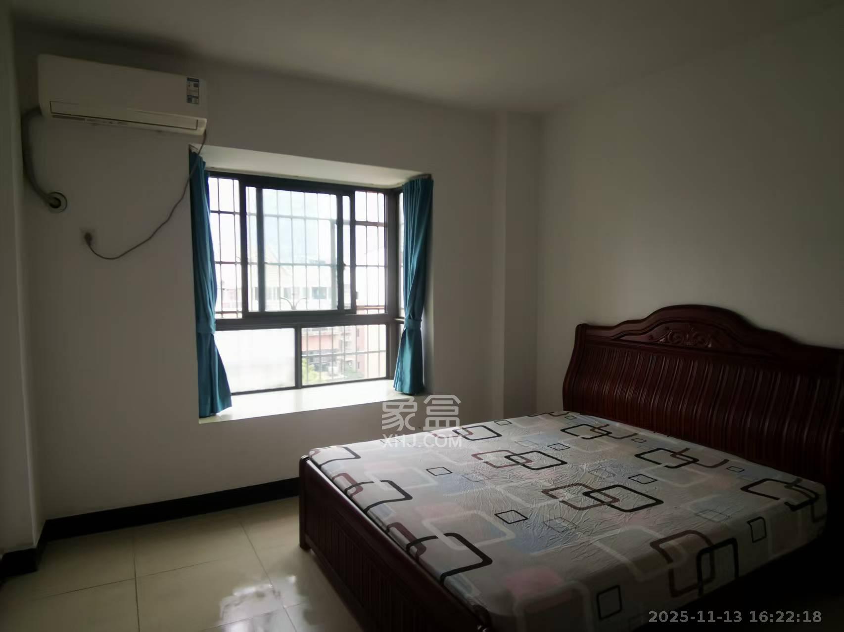 紫东苑（星沙）  3室2厅2卫    2000.0元/月室内图