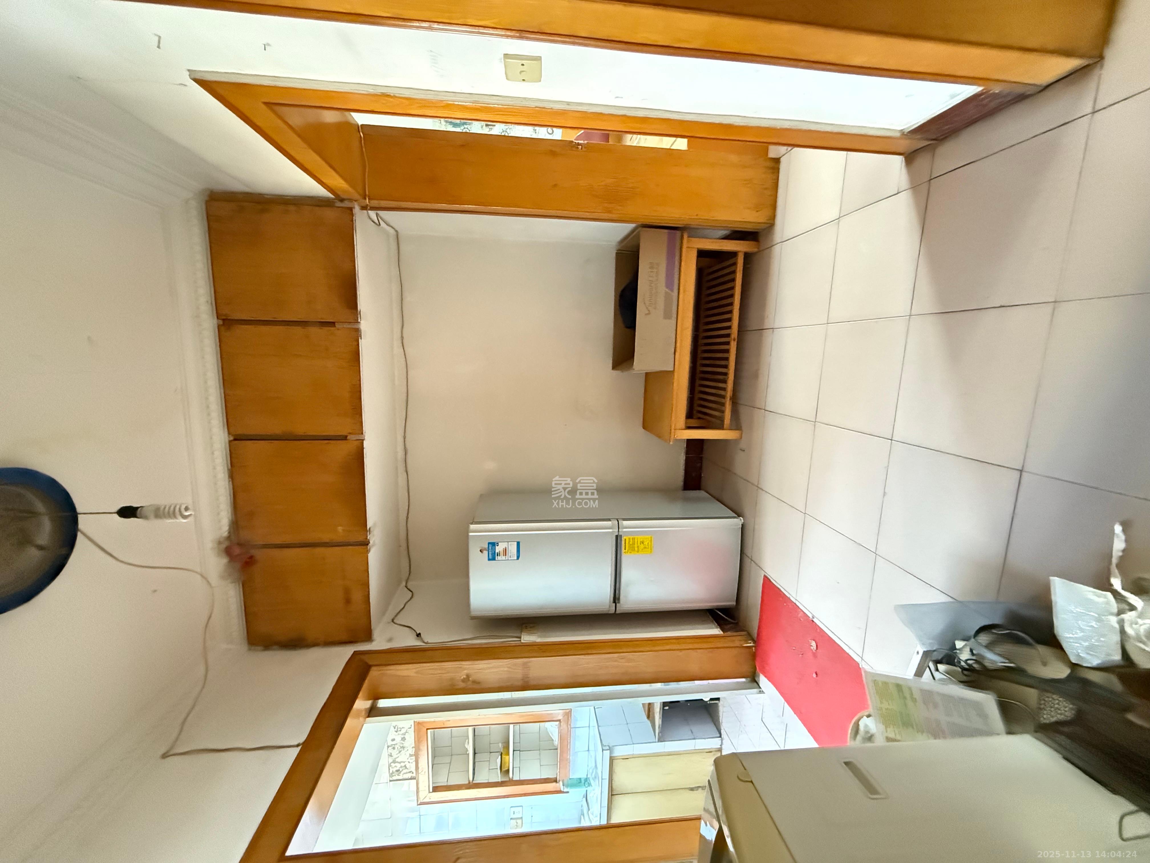 马家冲社区(马家冲小区) 1室0厅0卫 1100.0元/月 马家冲社区(马家冲小区) 1室0厅0卫 1100.0元/月室内图