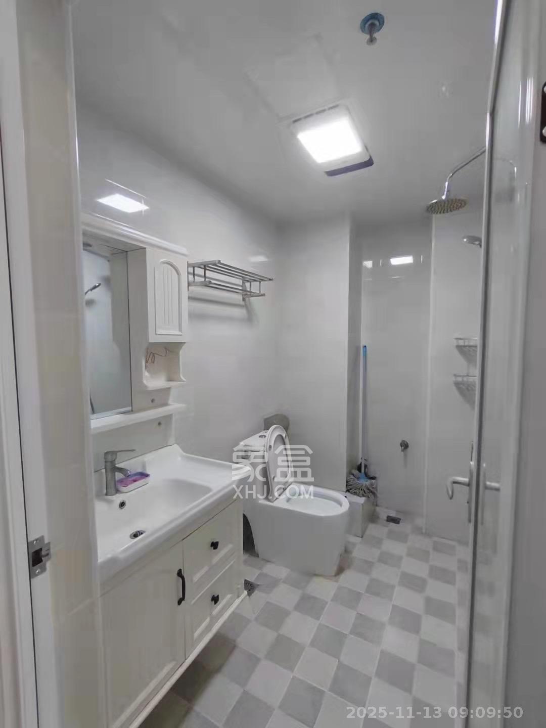 第六都(陆都小区) 1室1厅1卫 1700.0元/月 第六都(陆都小区) 1室1厅1卫 1700.0元/月室内图