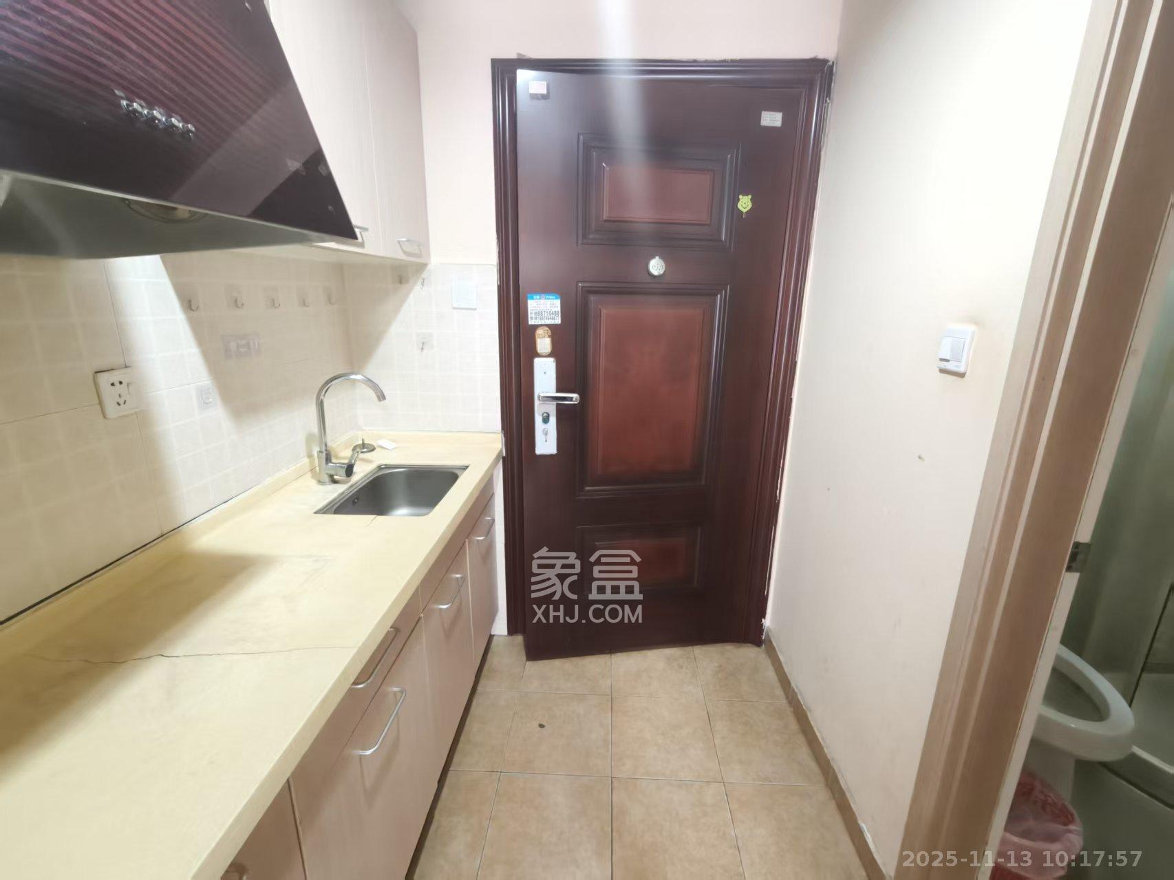 花漾年华（桂花园）  1室1厅1卫    1100.0元/月室内图