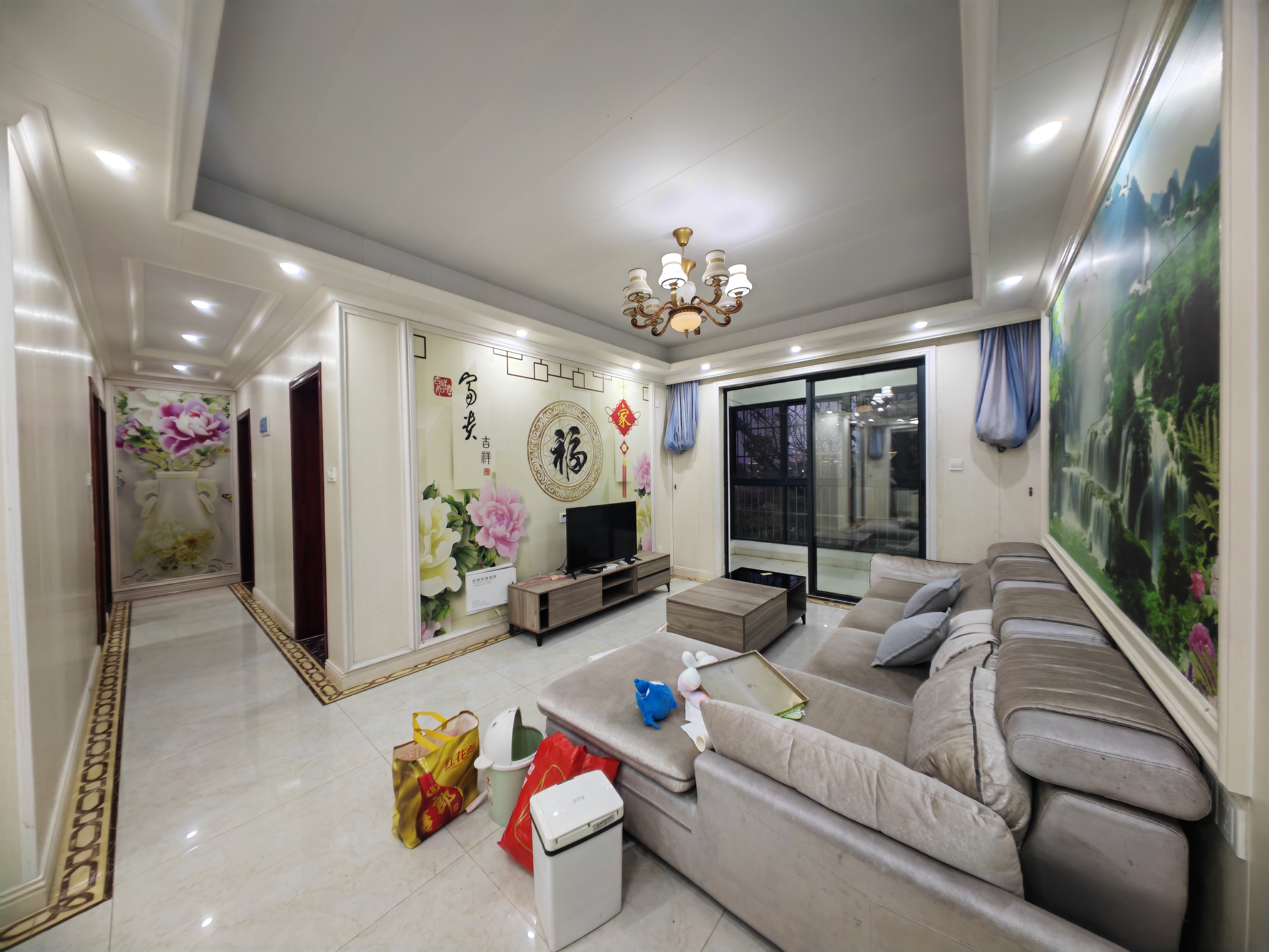 新城吾悦广场  3室2厅2卫    3200.0元/月室内图