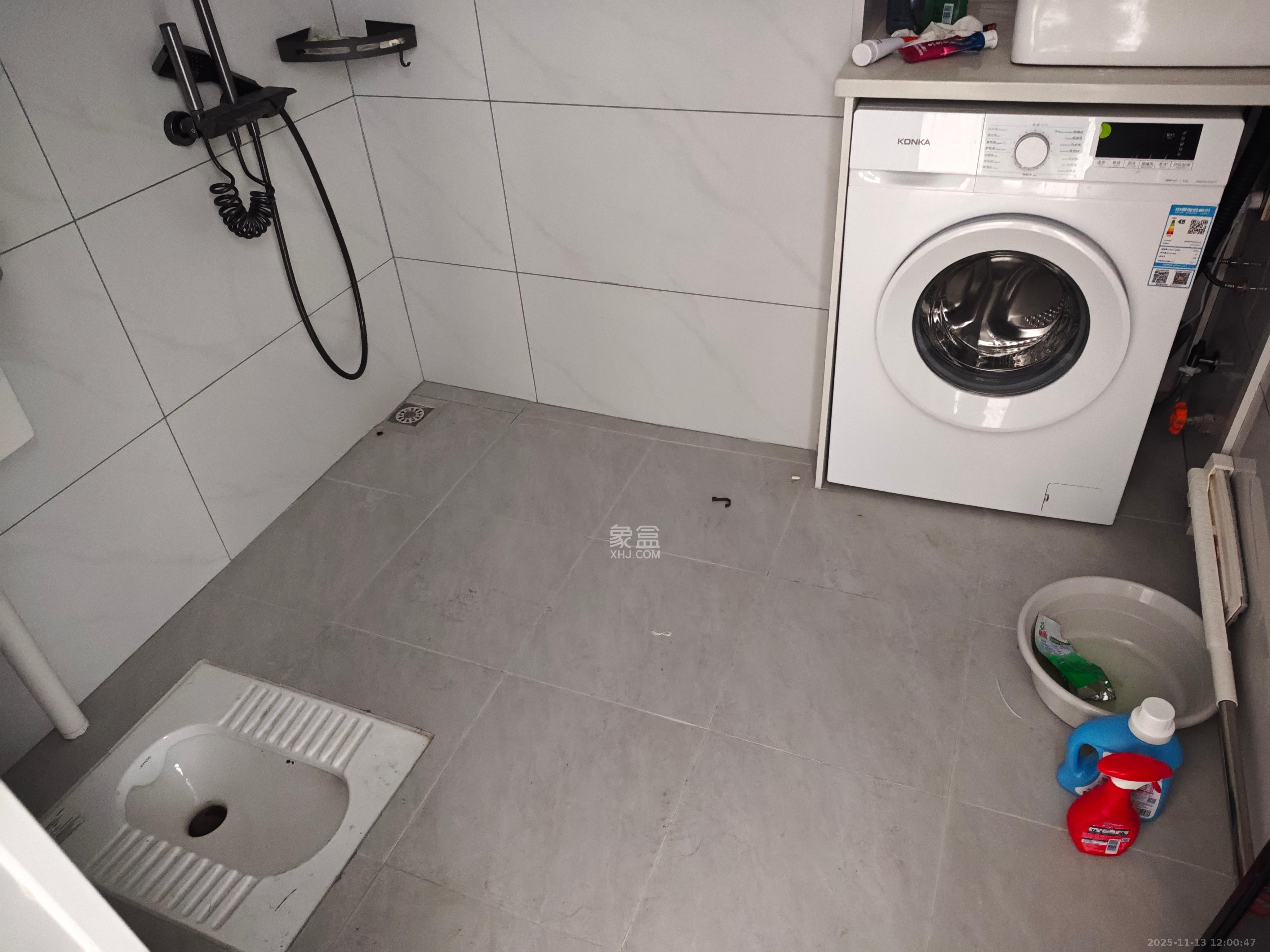 中建嘉和城  1室1厅1卫    1600.0元/月