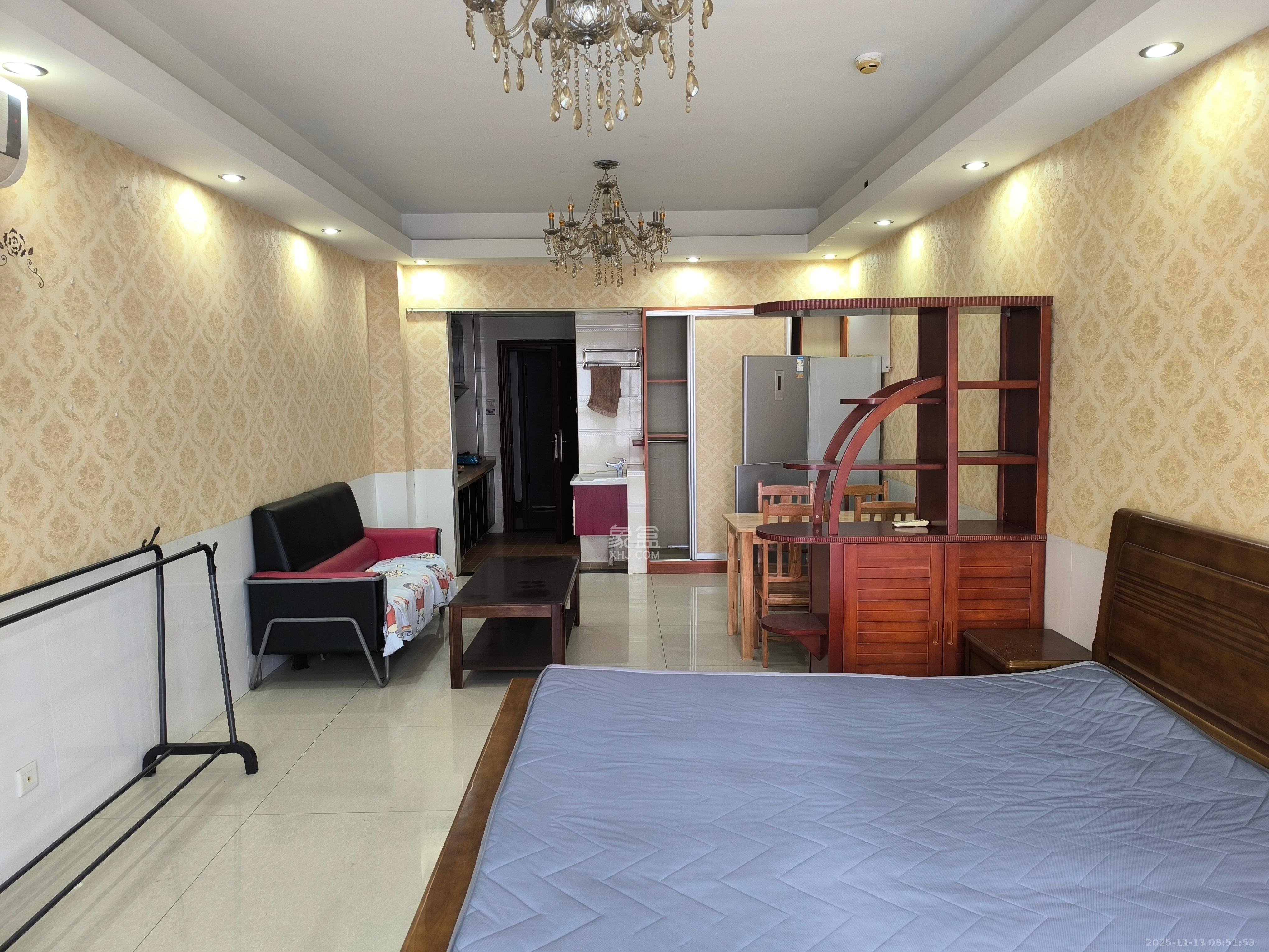 远能锦座(远能水岸金座)  1室1厅1卫    1300.0元/月