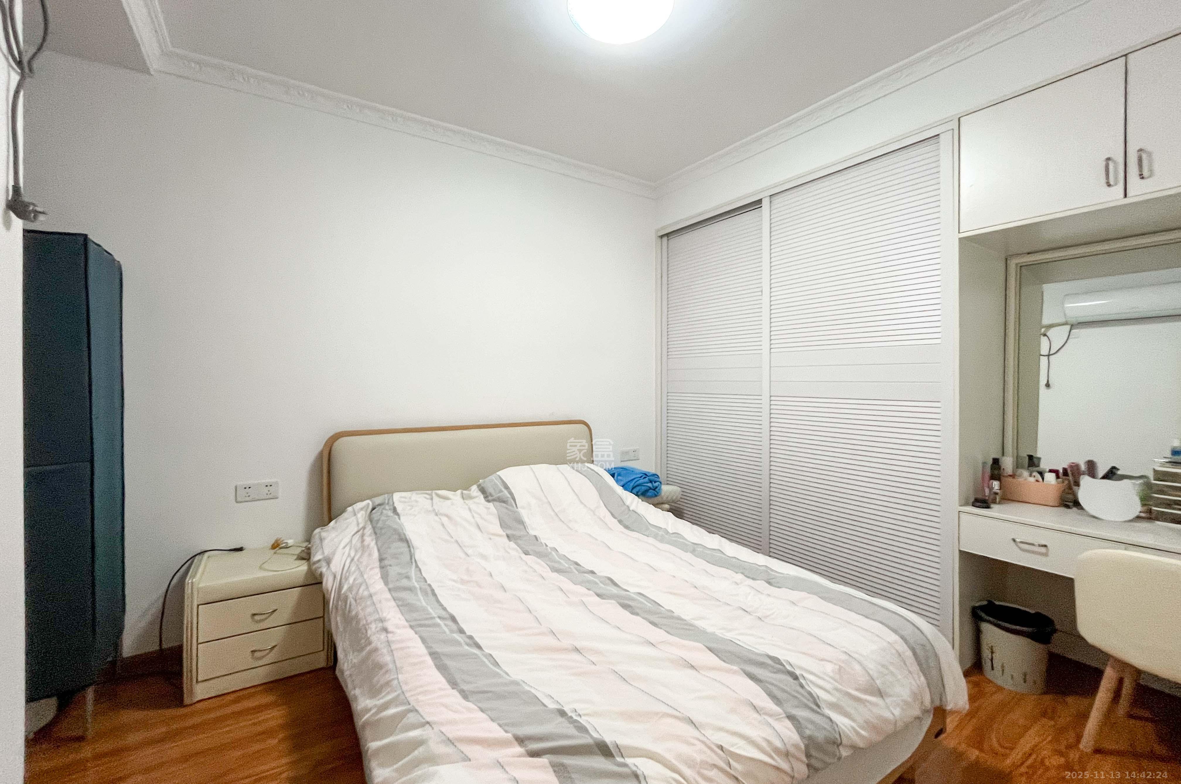 望兴景园二期(望兴西西里) 2室2厅1卫 68.0万 望兴景园二期(望兴西西里) 2室2厅1卫 68.0万其他