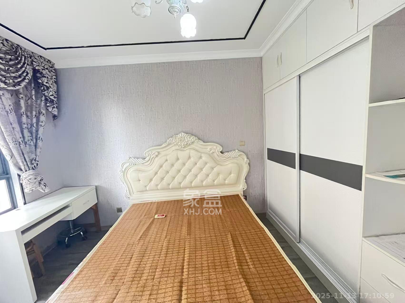 东合新苑  3室1厅1卫    2400.0元/月室内图