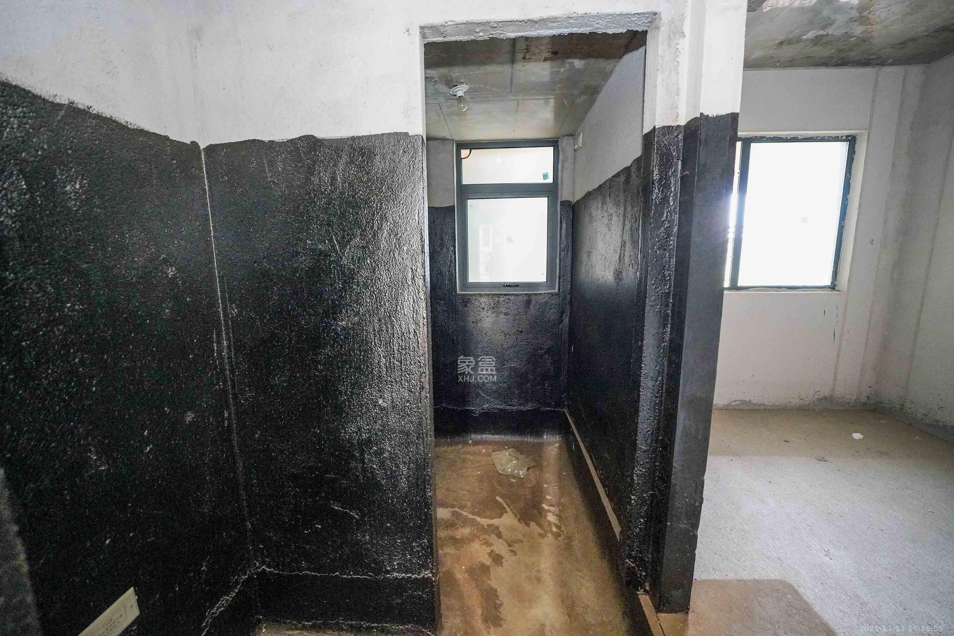 五矿万境蓝山  3室2厅2卫    103.0万卫生间