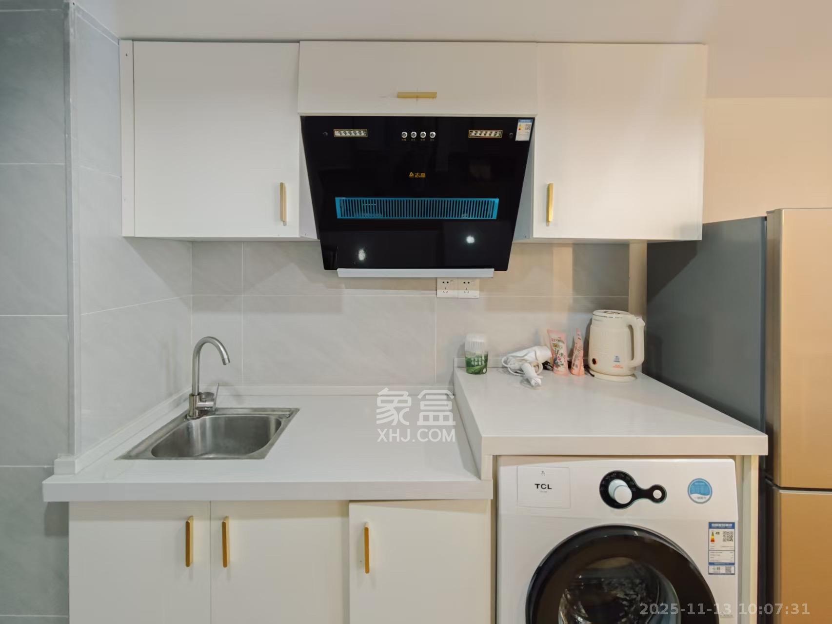 敬天广场  1室0厅0卫    2200.0元/月室内图