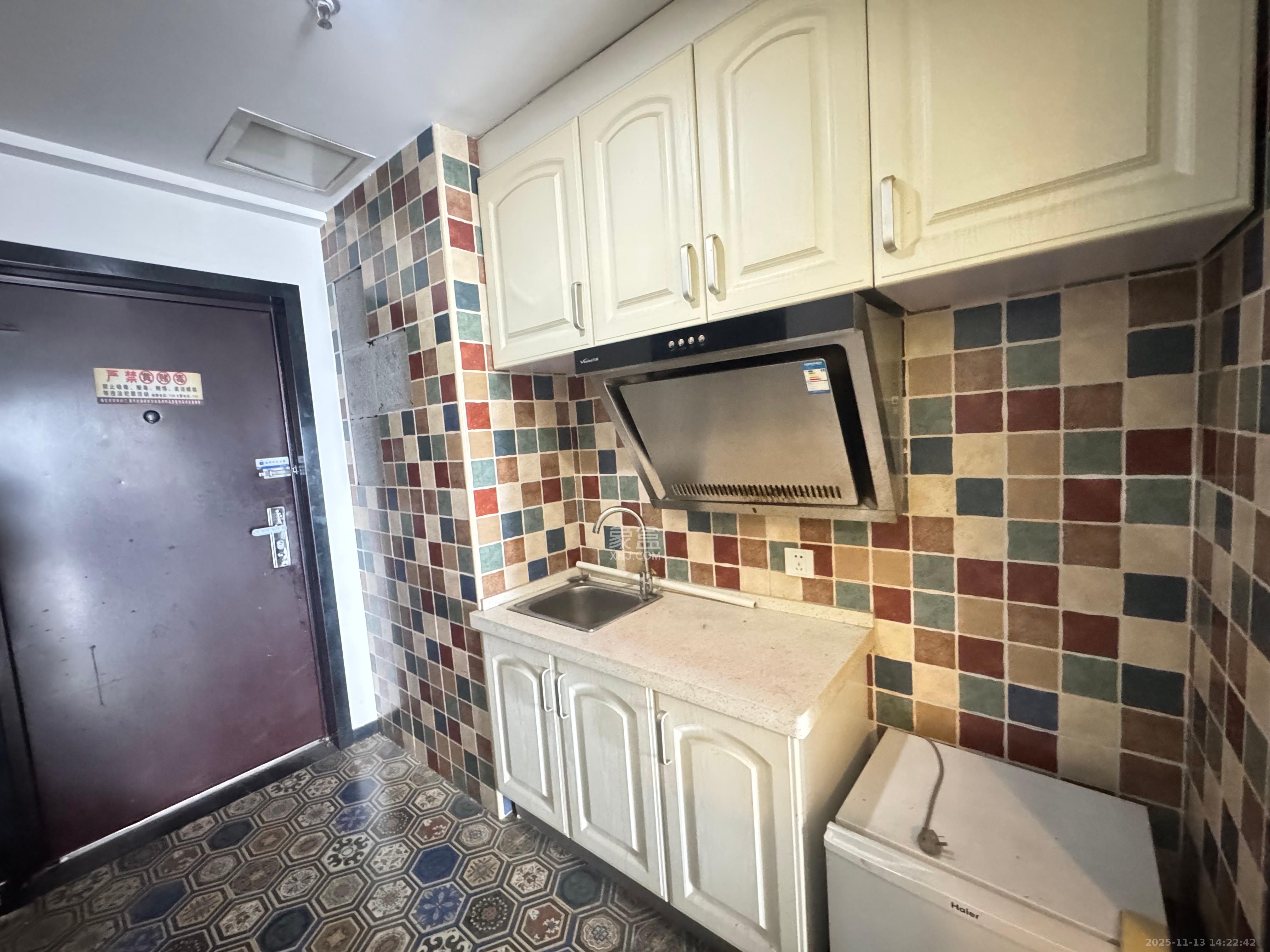 博雅例外 1室1厅1卫 1100.0元/月 博雅例外 1室1厅1卫 1100.0元/月室内图