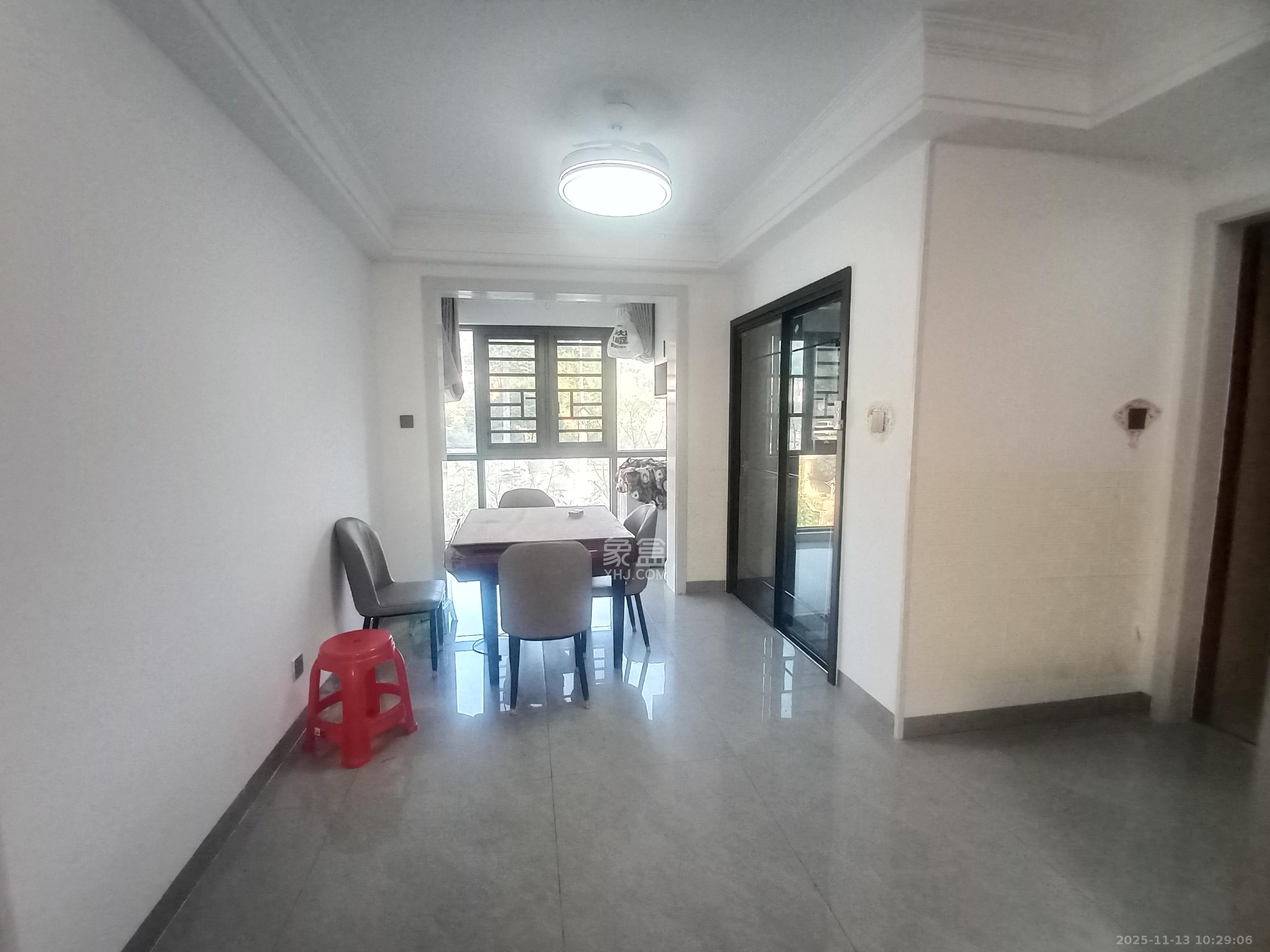 惟智园安置小区  2室2厅1卫    1900.0元/月