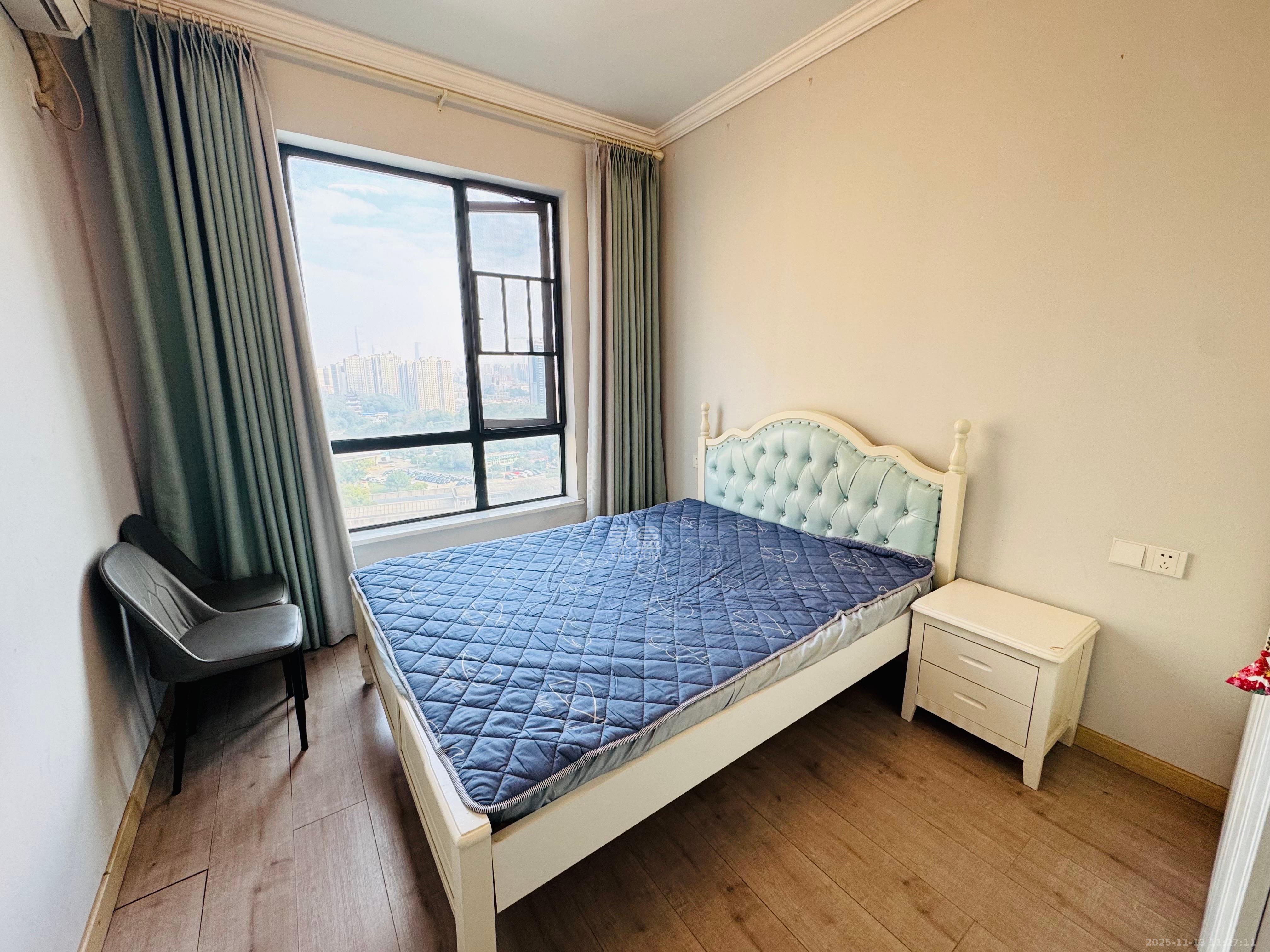 乾城（兴旺乾城）  4室2厅2卫    3600.0元/月室内图