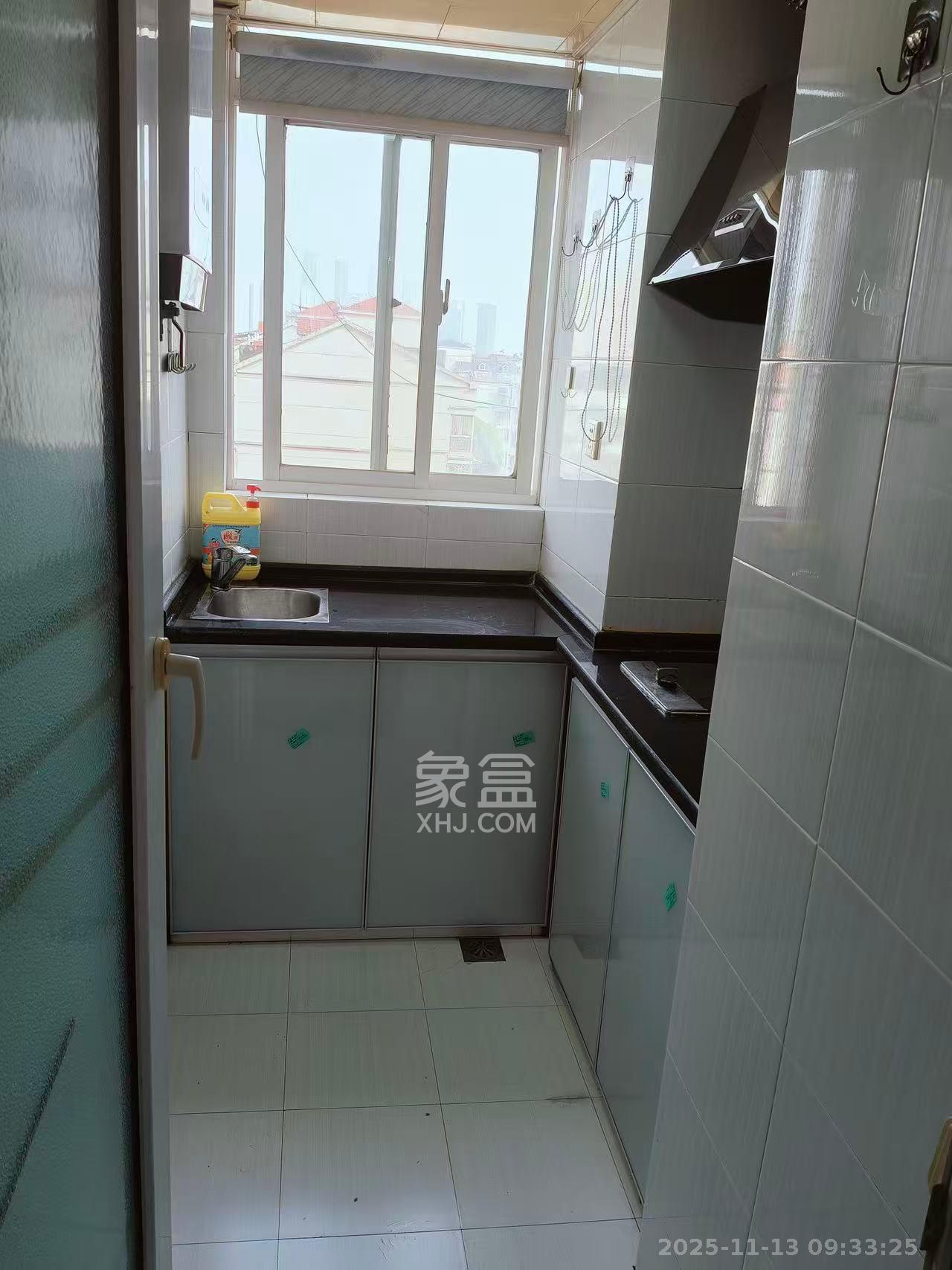 时代先锋  1室0厅0卫    850.0元/月室内图