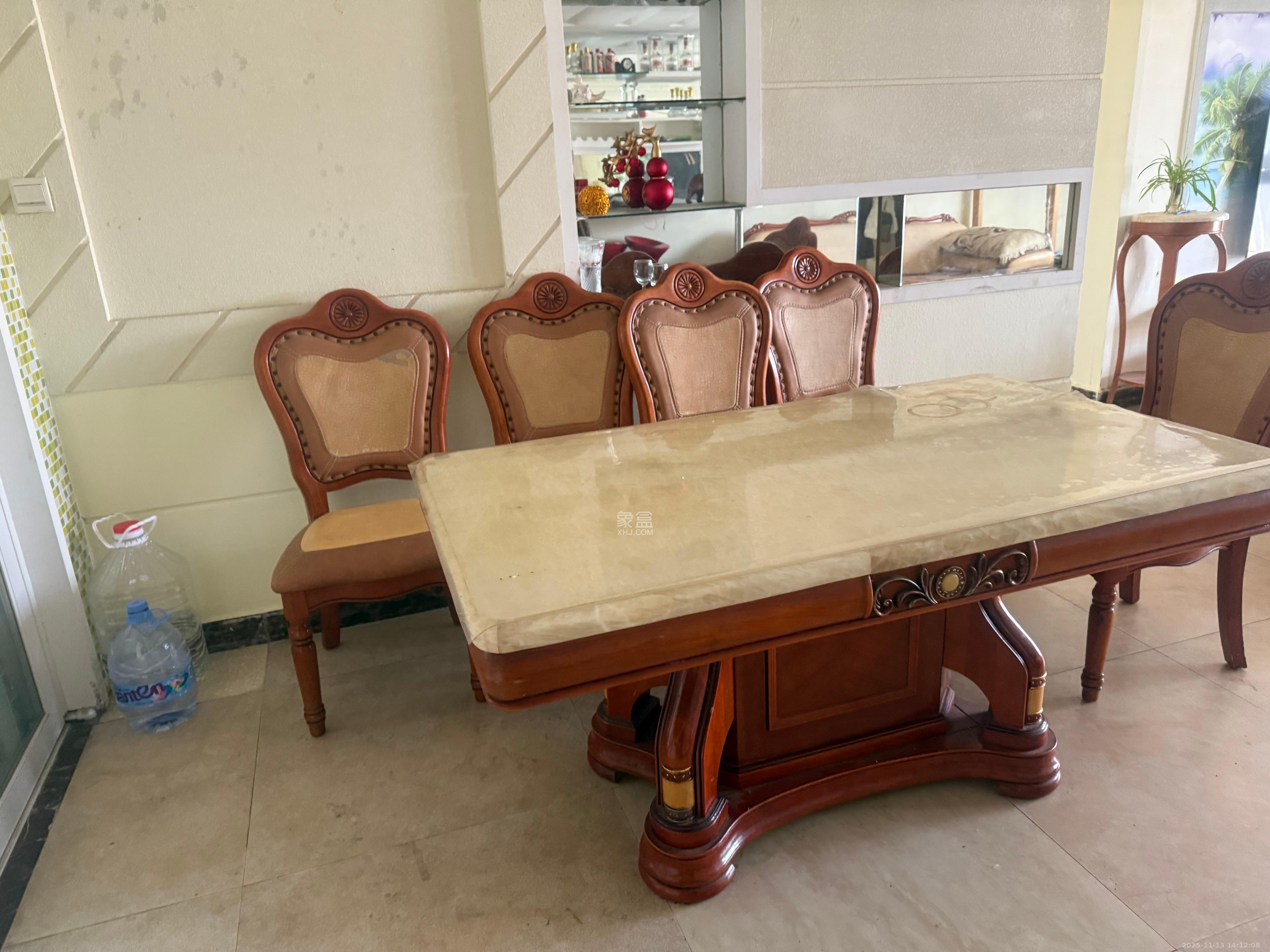 水映青山 3室2厅2卫 2400.0元/月 水映青山 3室2厅2卫 2400.0元/月室内图