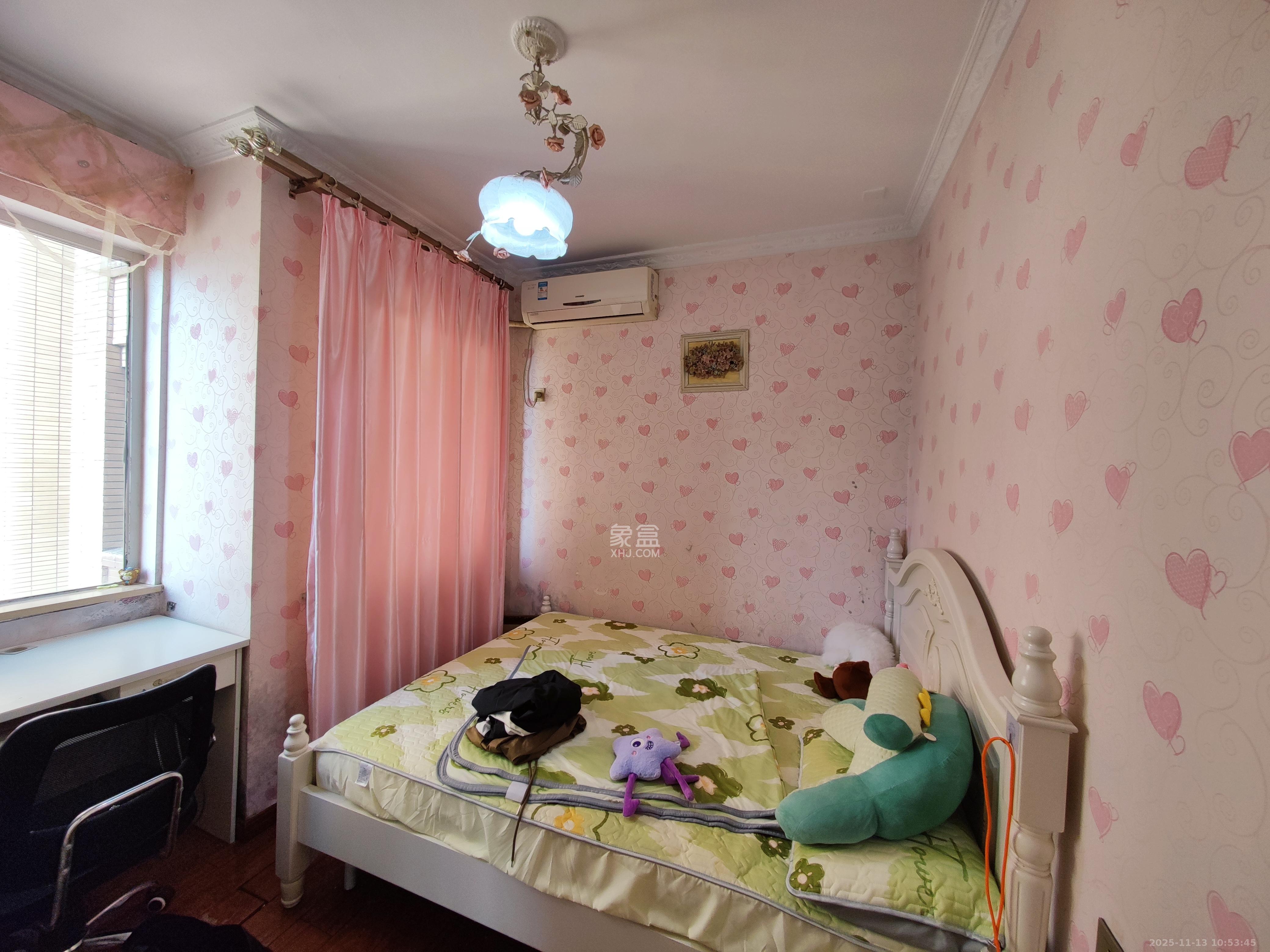 听香水榭 2室2厅1卫 2400.0元/月 听香水榭 2室2厅1卫 2400.0元/月室内图