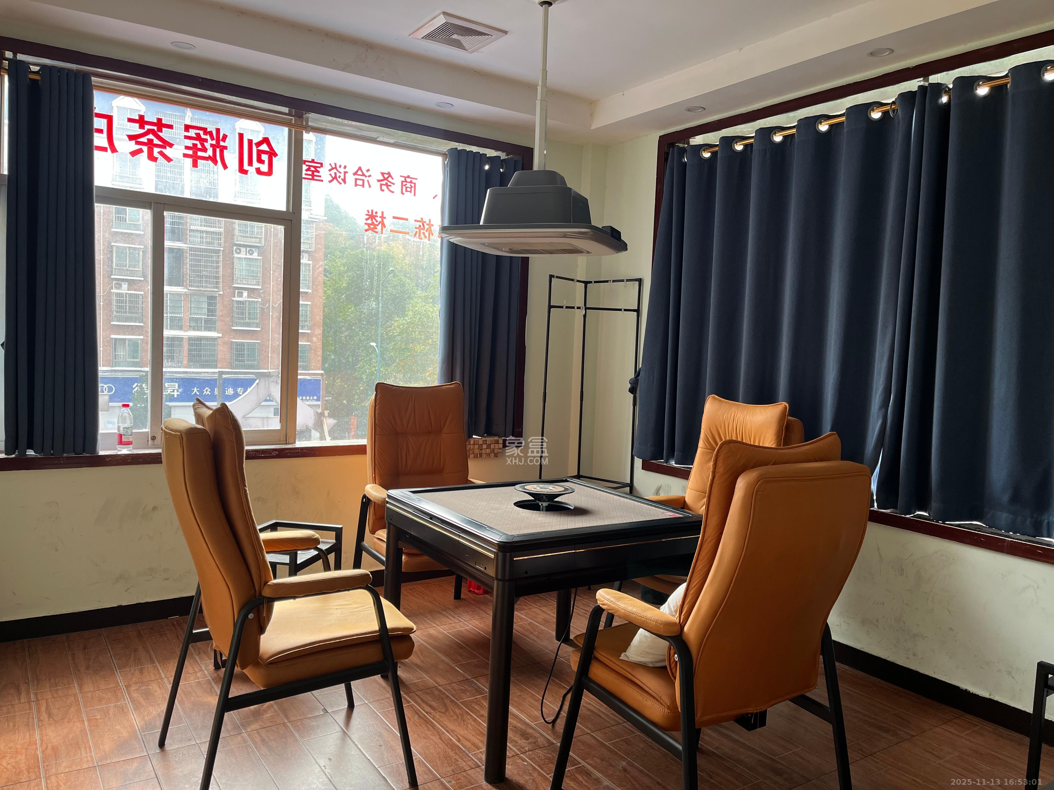 众鑫建材市场（长沙县星沙镇皮具市场）  6室2厅2卫    4000.0元/月室内图