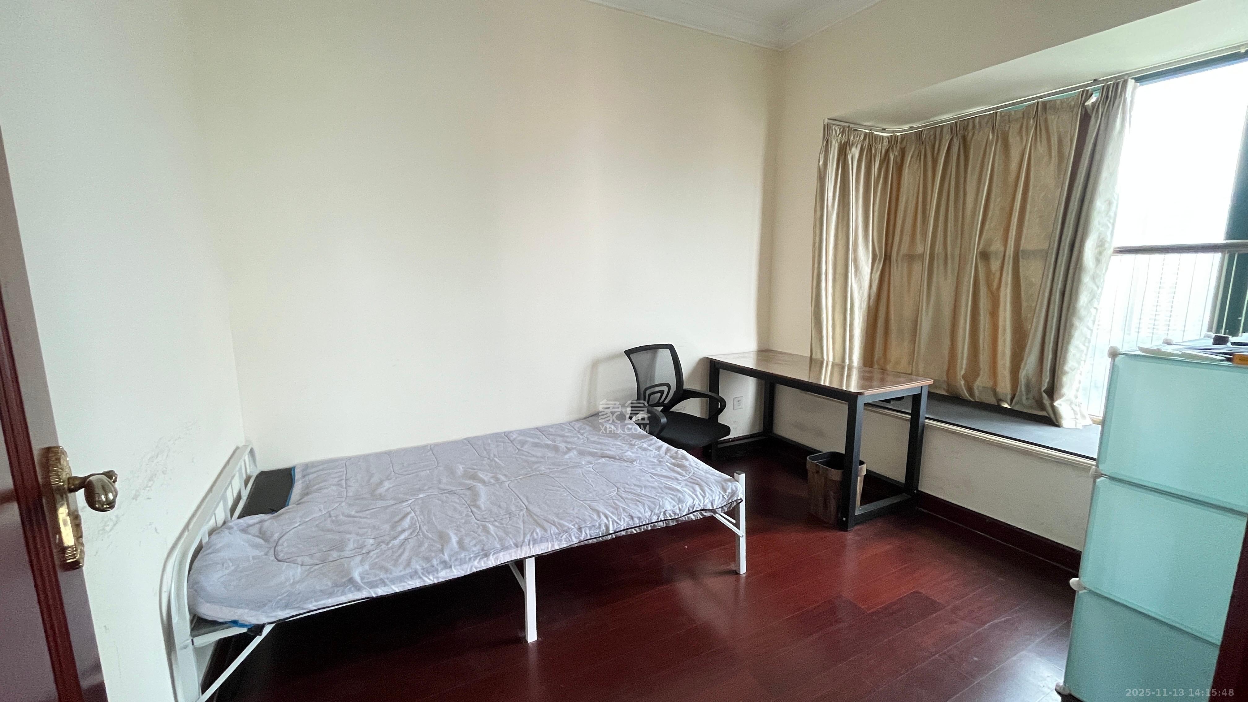 恒大雅苑 2室2厅2卫 2200.0元/月 恒大雅苑 2室2厅2卫 2200.0元/月室内图