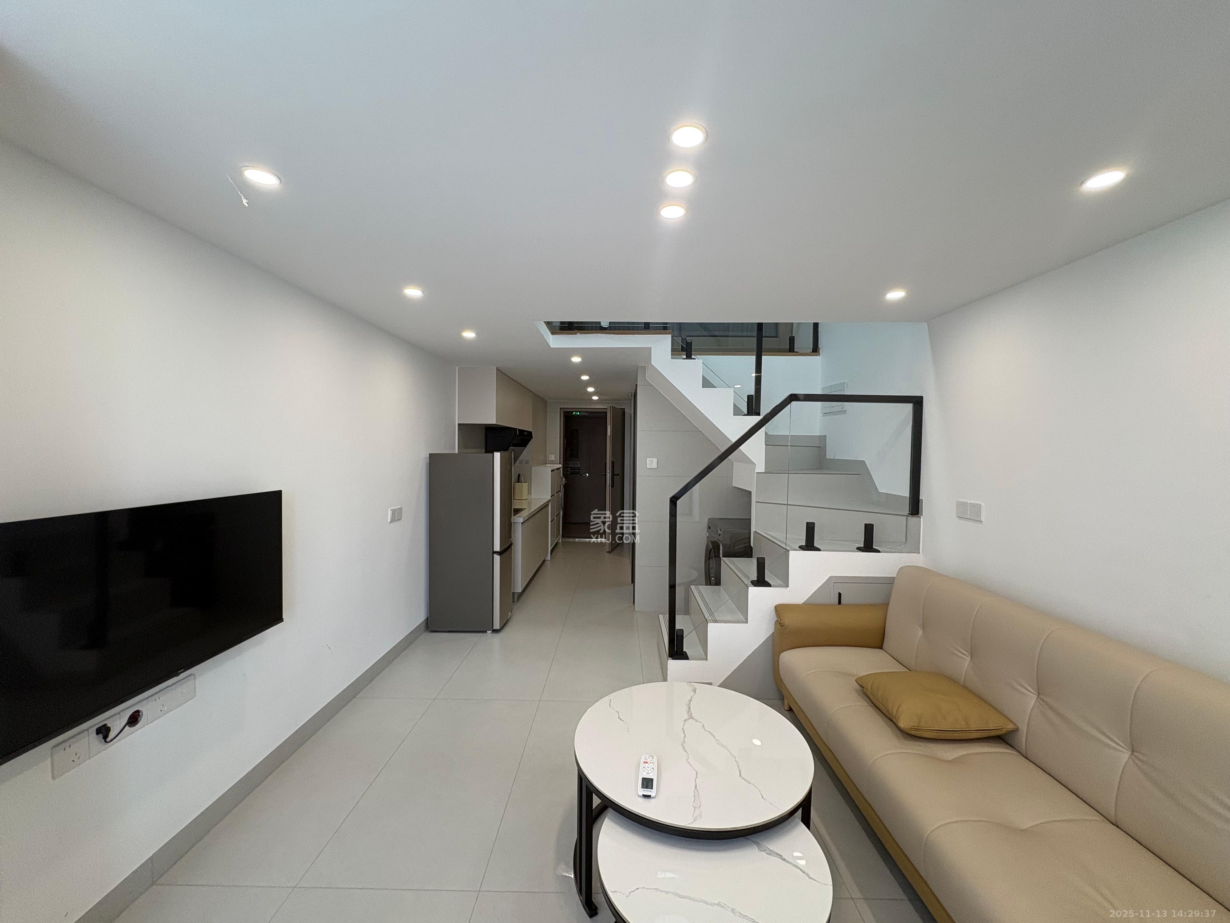 保利中环广场（保利中悦苑）  2室1厅1卫    2400.0元/月