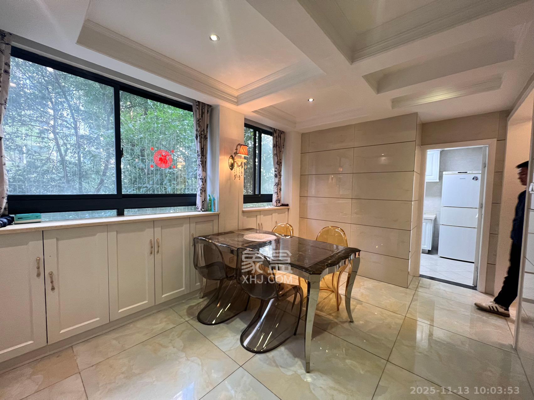 湘江世纪城咏江苑 4室2厅2卫 3000.0元/月 湘江世纪城咏江苑 4室2厅2卫 3000.0元/月室内图