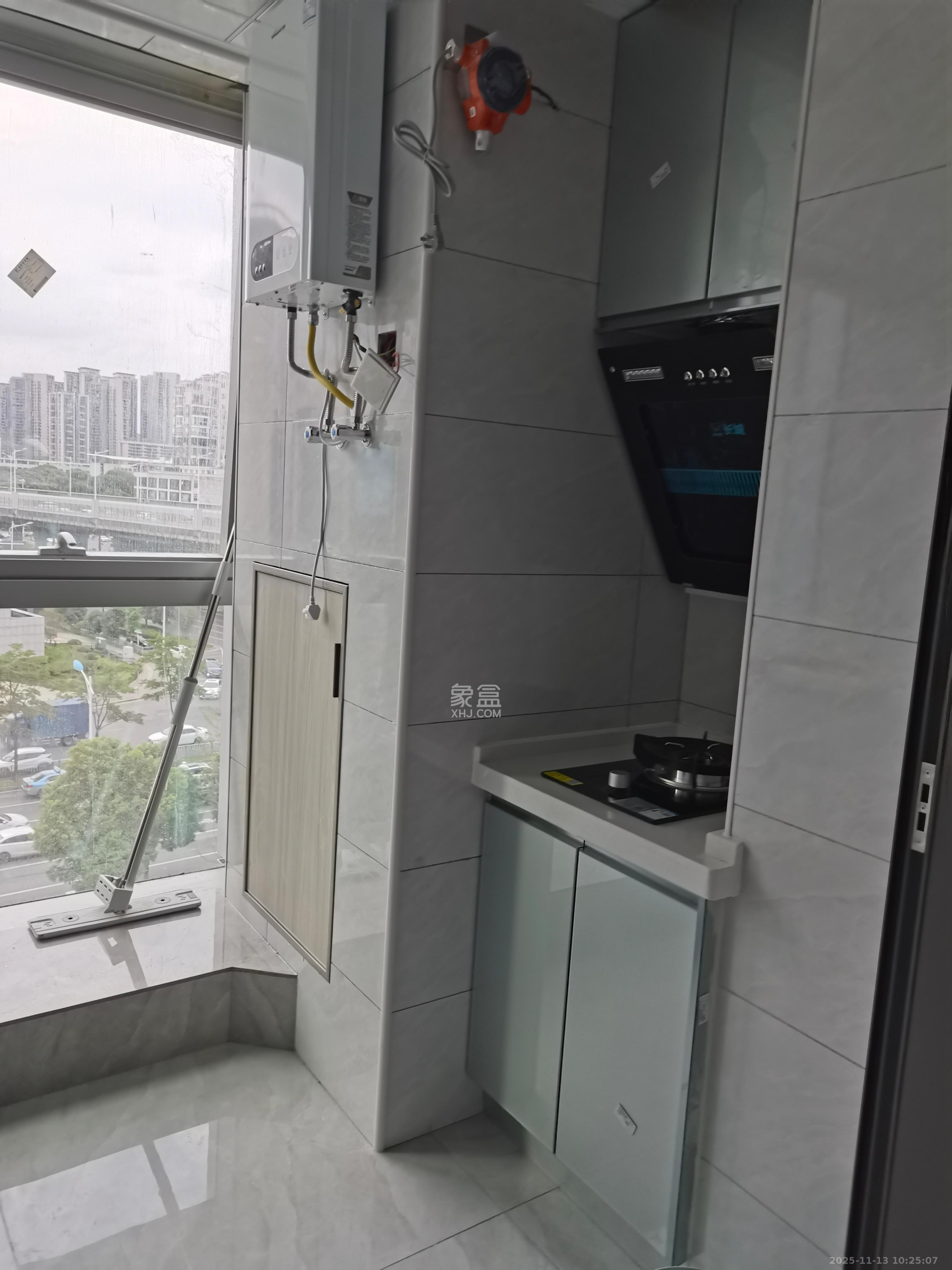 卓越伊景寓  1室1厅1卫    1600.0元/月室内图