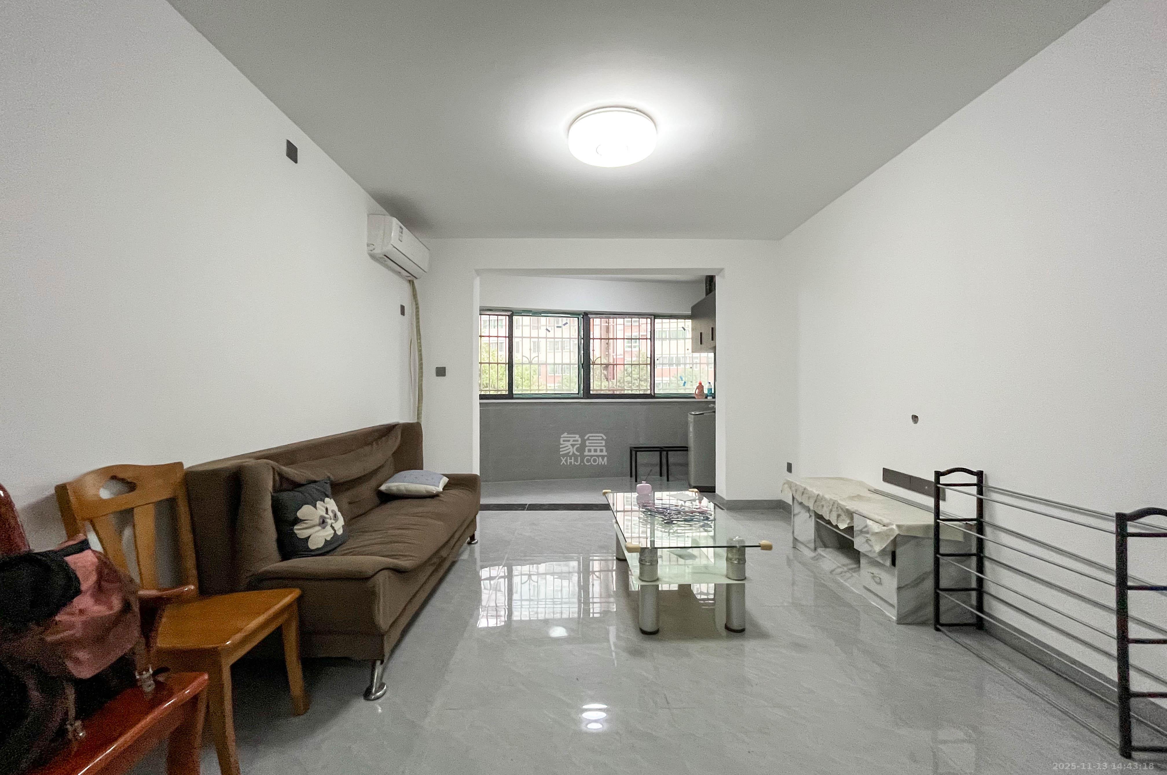 老灯泡厂宿舍（啤酒厂宿舍）  2室2厅1卫    60.0万