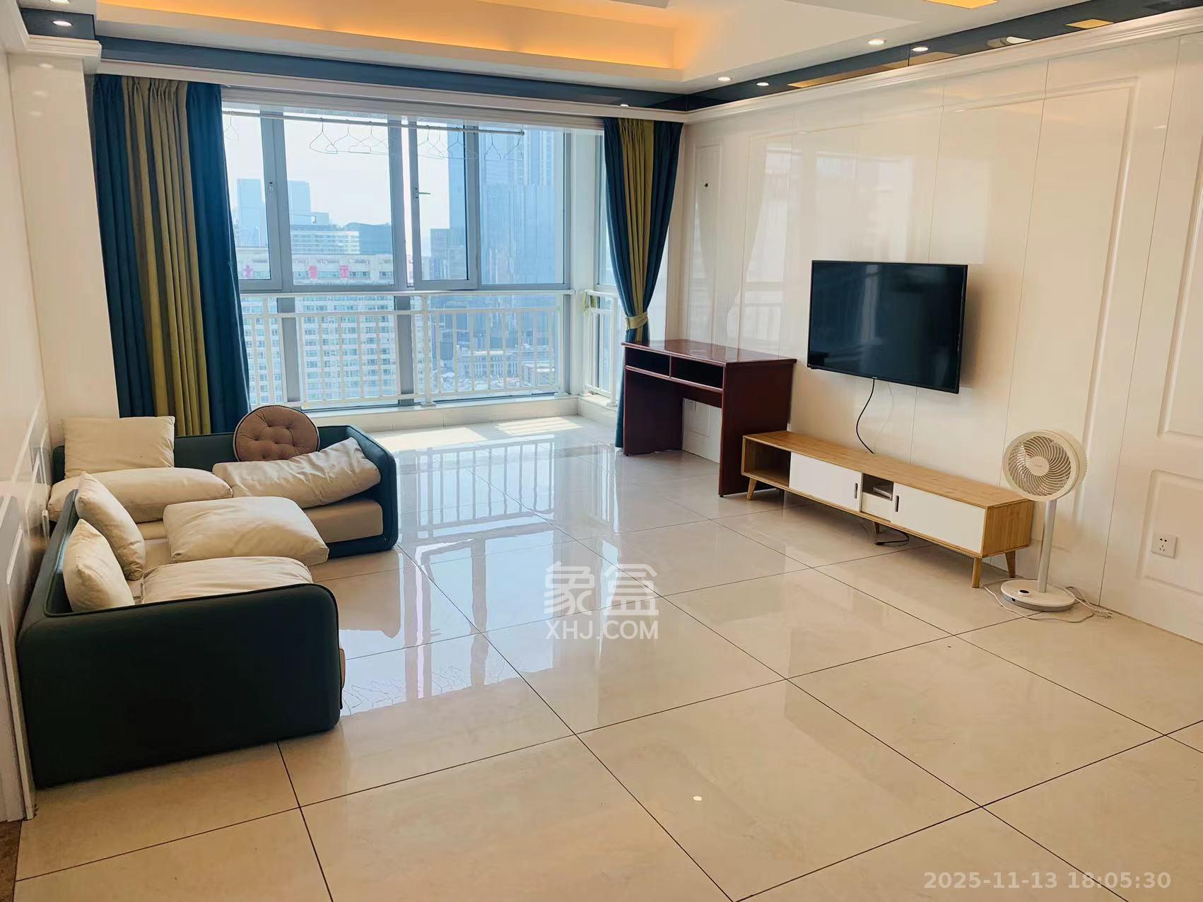 五一中央领御  2室2厅1卫    3500.0元/月室内图