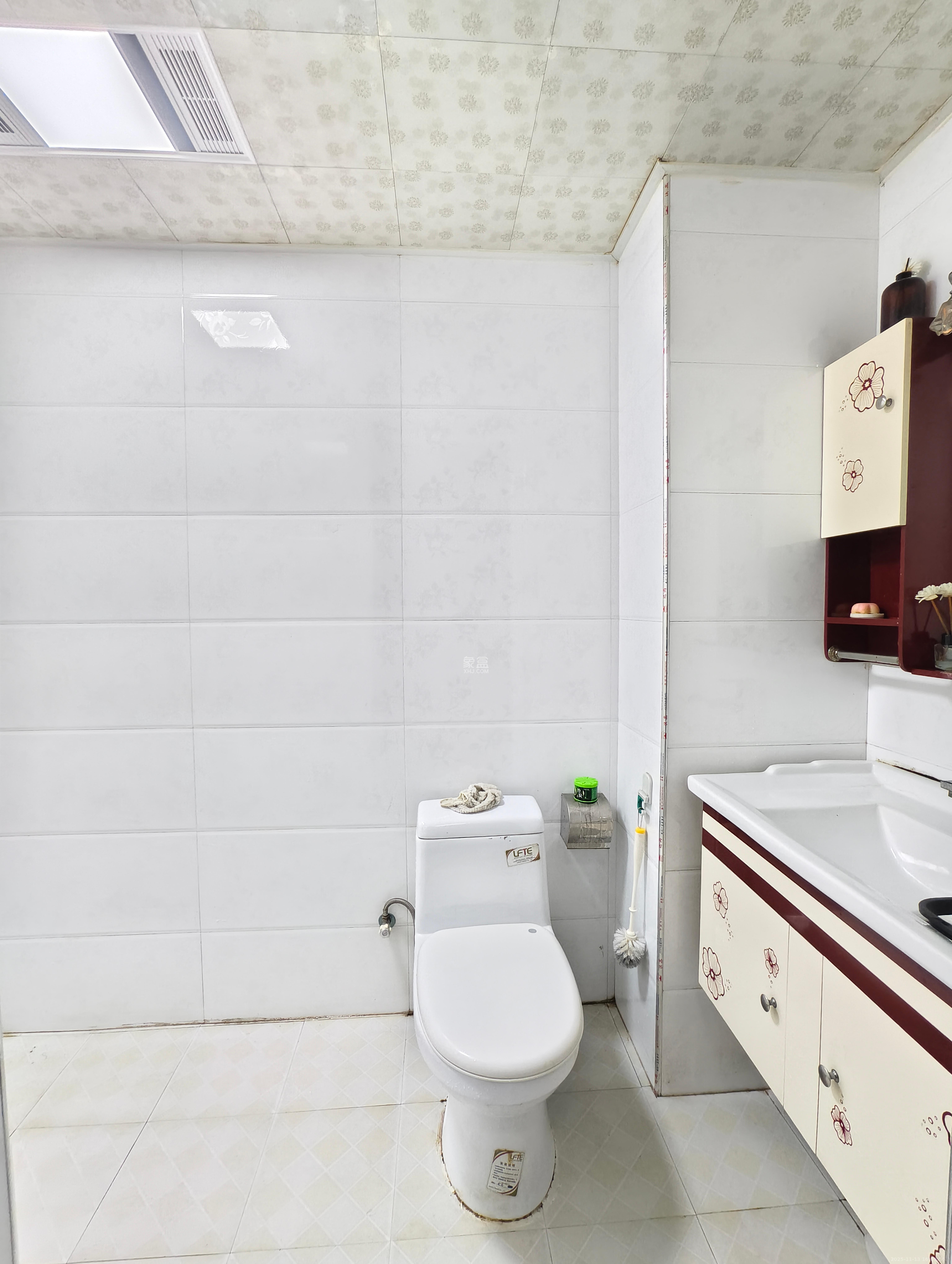 绿地中央广场 1室1厅1卫 1500.0元/月 绿地中央广场 1室1厅1卫 1500.0元/月室内图