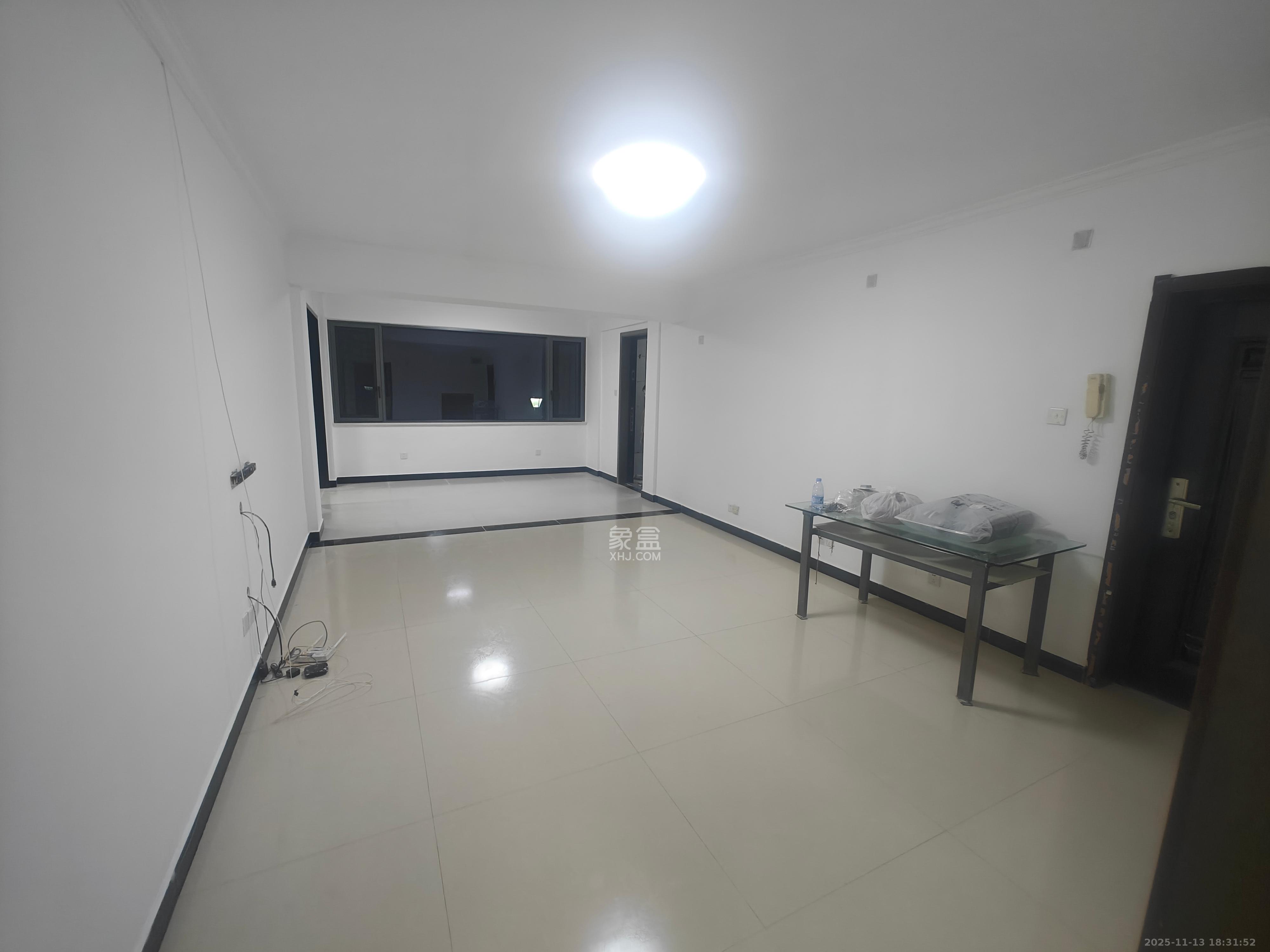 杏林小区  3室2厅2卫    3300.0元/月