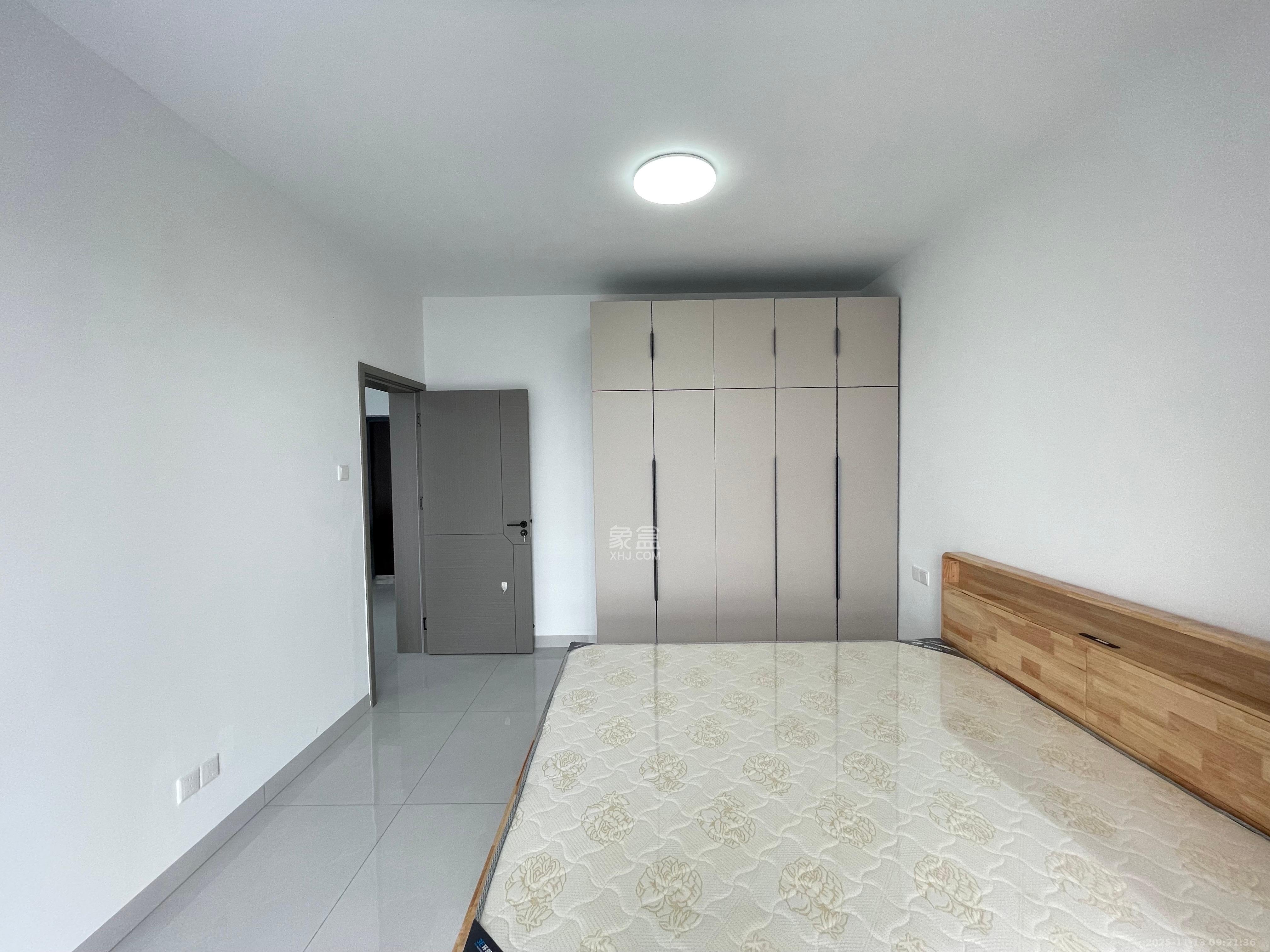 璞悦府  3室2厅2卫    3500.0元/月室内图