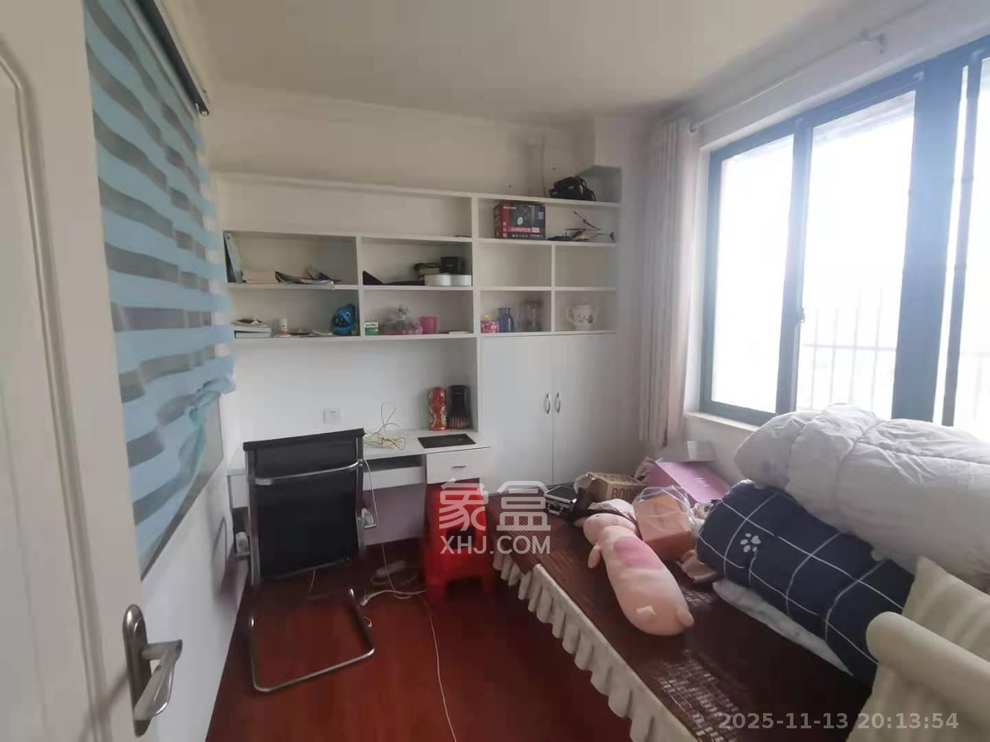 尊邸华庭 3室1厅1卫 2300.0元/月 尊邸华庭 3室1厅1卫 2300.0元/月室内图