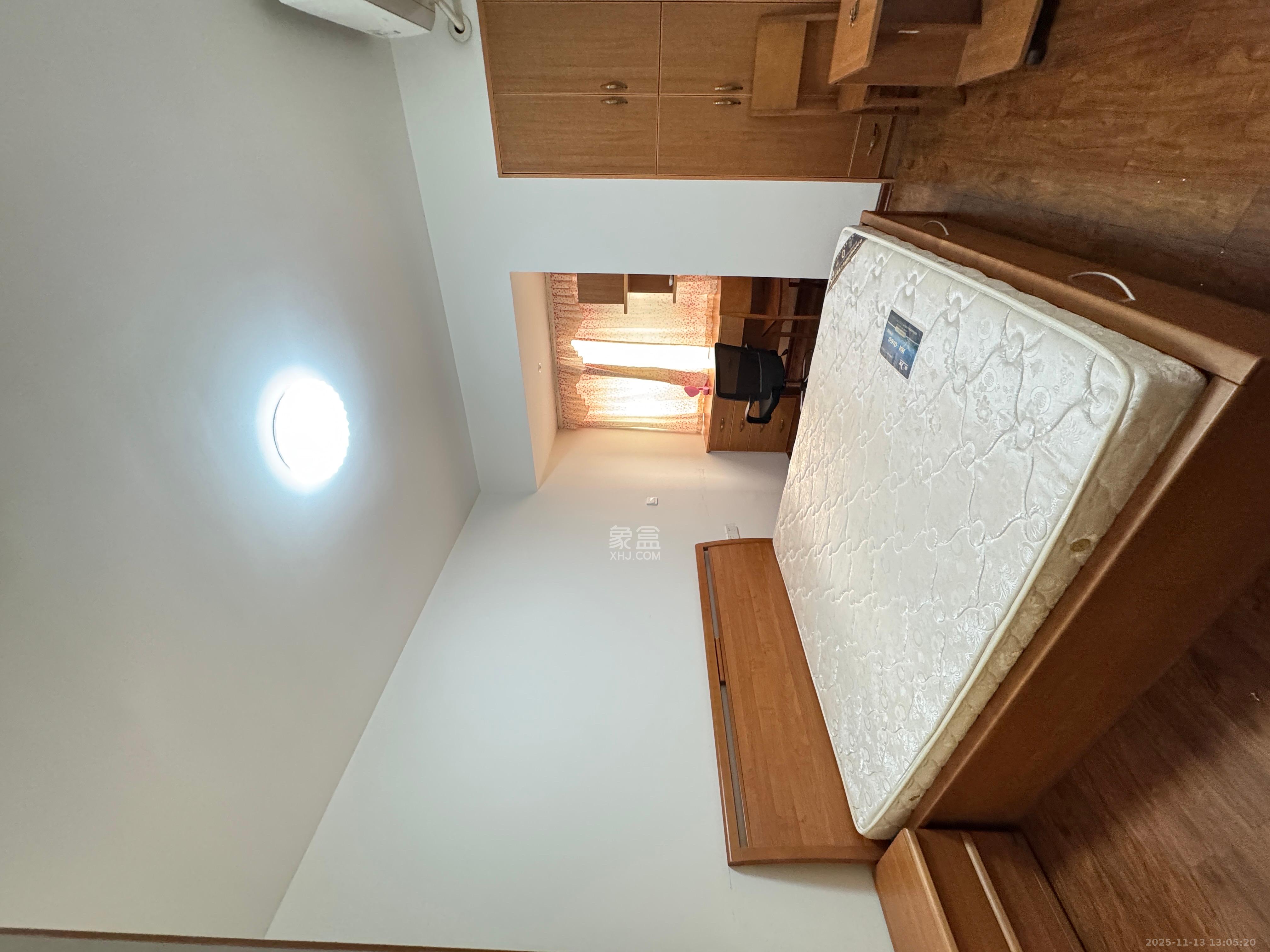 保利麓谷林语C区  2室1厅1卫    2300.0元/月室内图