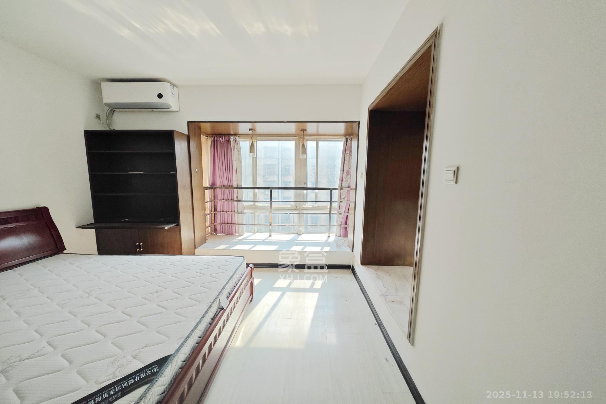 几米空间 1室1厅1卫 25.0万 几米空间 1室1厅1卫 25.0万卧室