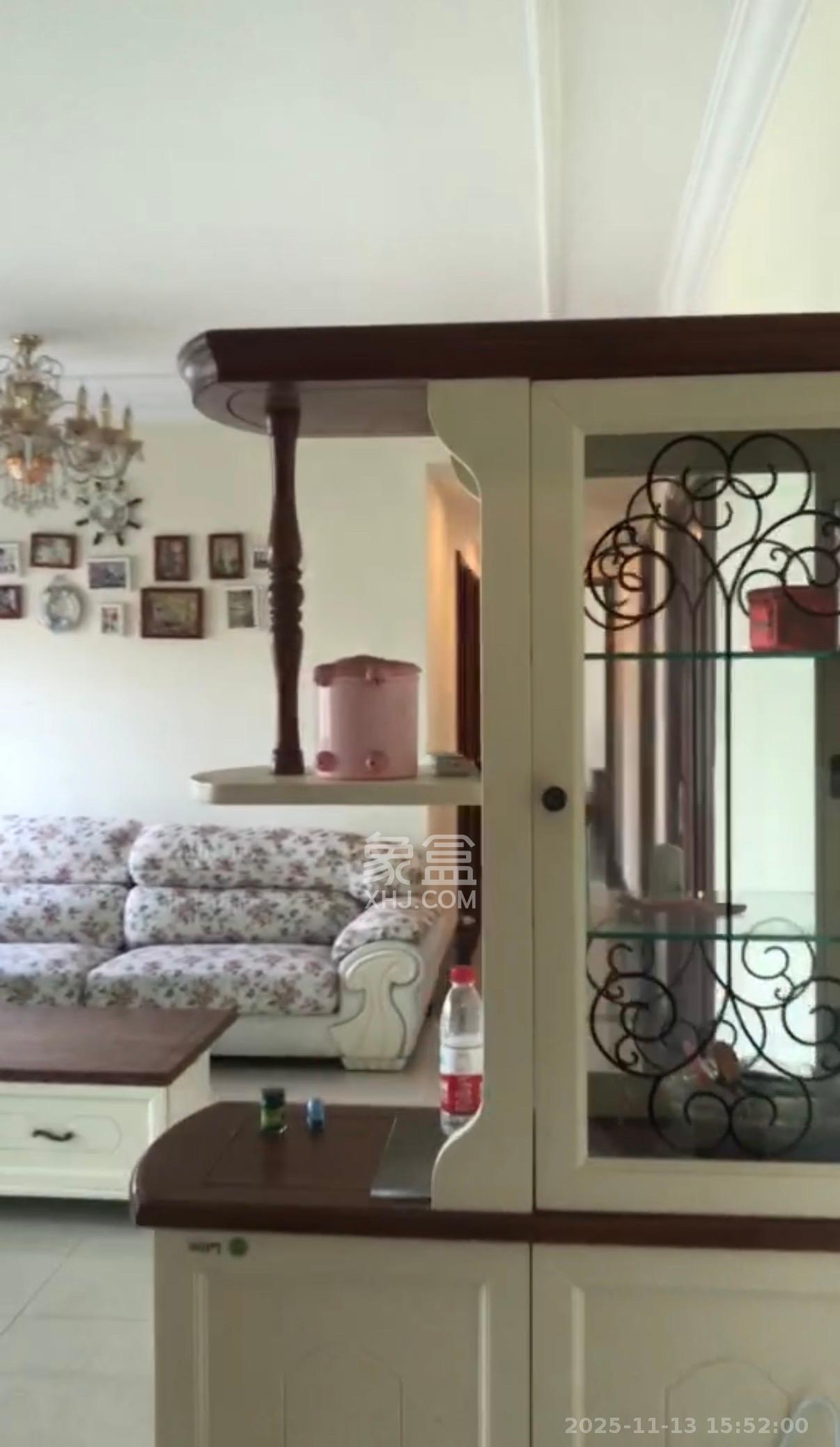 恒大雅苑  1室2厅1卫    3000.0元/月室内图