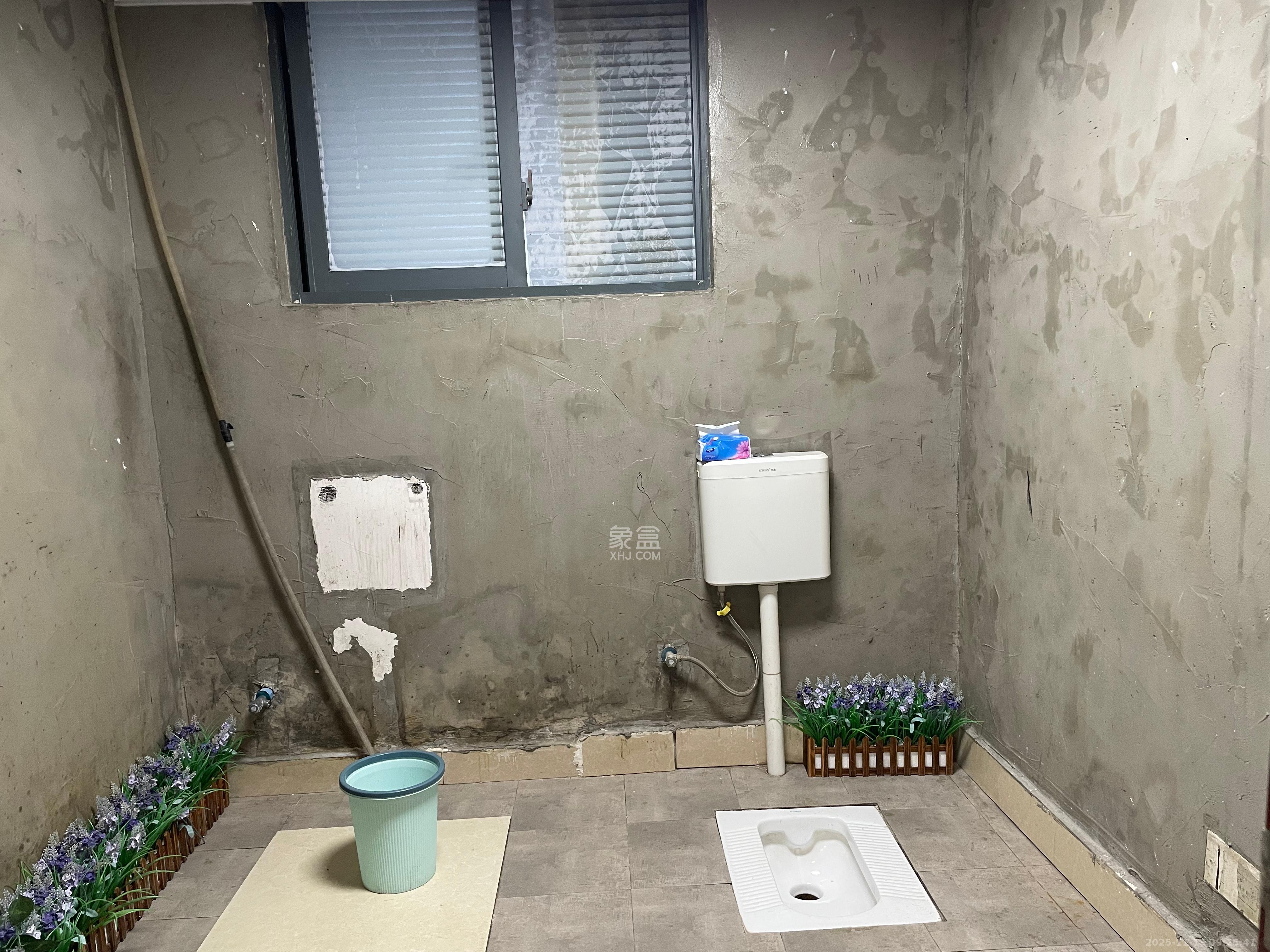 湘江世纪城富湾国际  5室2厅3卫    6000.0元/月室内图