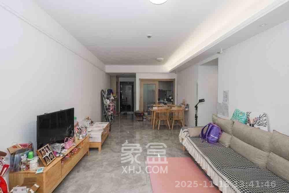 南山梅溪一方  3室2厅2卫    2800.0元/月室内图