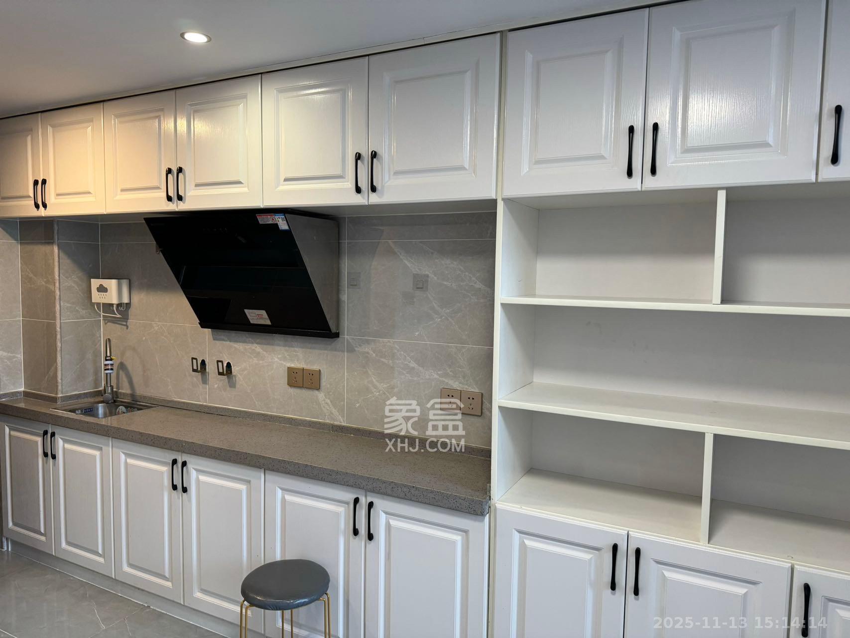 裕天国际商汇中心  1室0厅0卫    1600.0元/月室内图