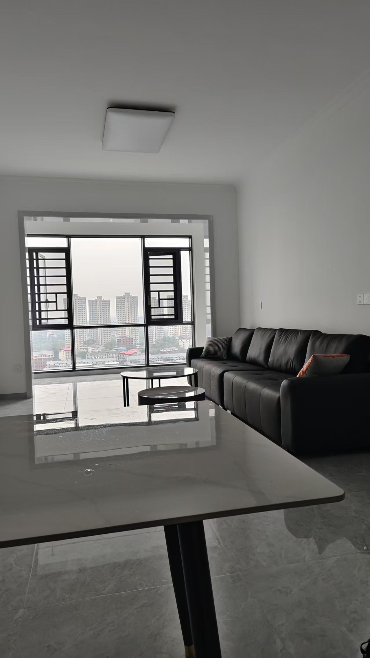 互助小区电梯房 2室2厅1卫 1600.0元/月 互助小区电梯房 2室2厅1卫 1600.0元/月室内图