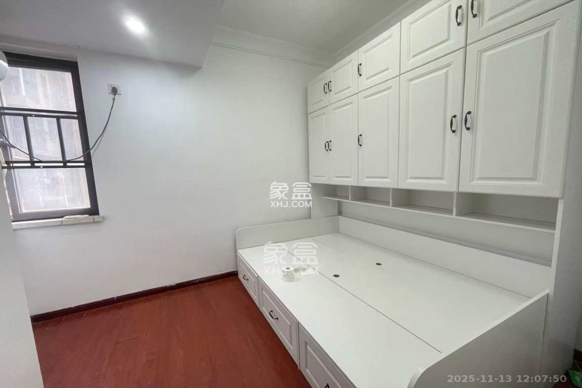 万博汇 3室2厅1卫 3000.0元/月 万博汇 3室2厅1卫 3000.0元/月室内图