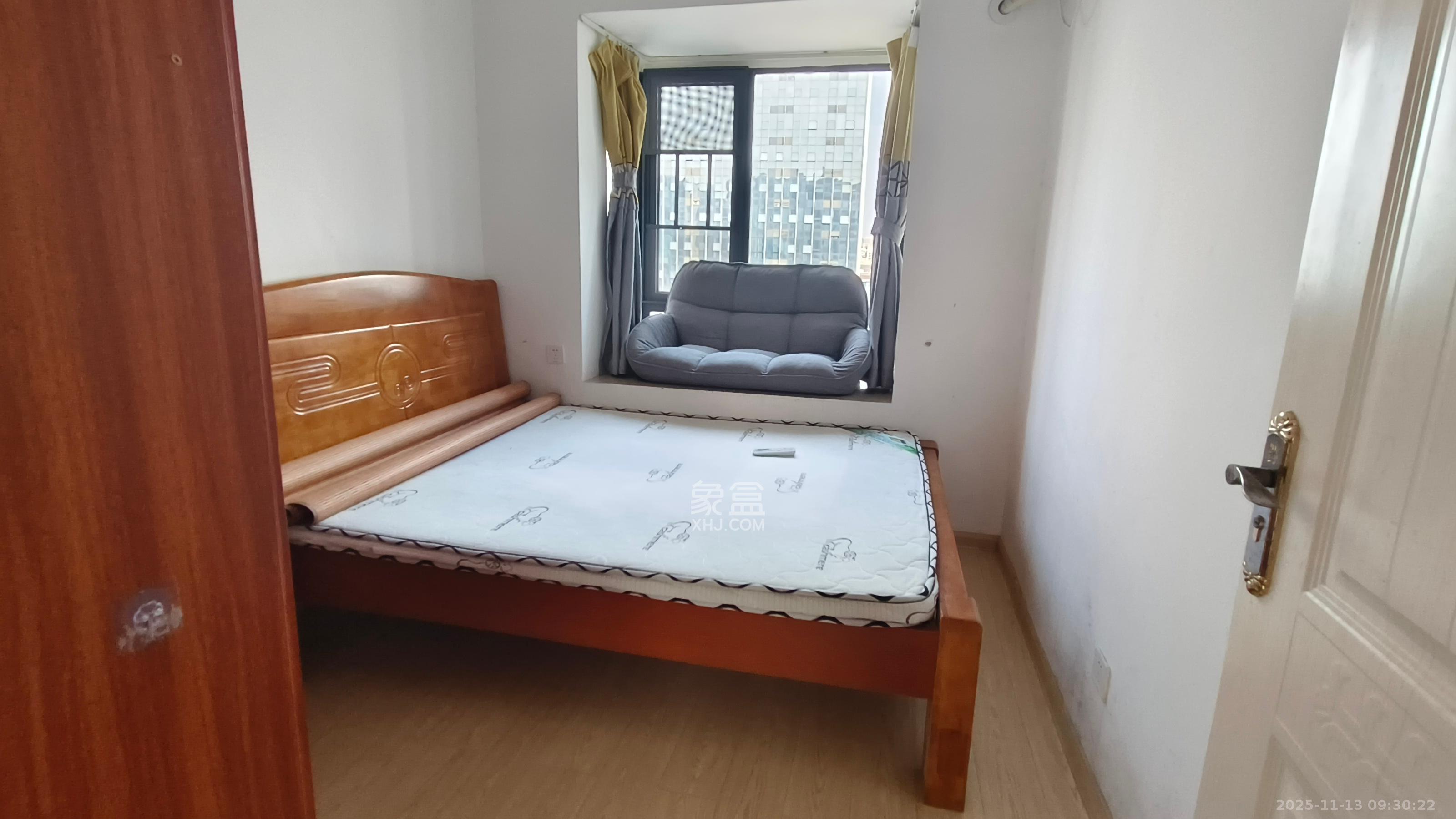 轻盐阳光CEO(轻盐雅苑)(轻奢时代)  3室2厅2卫    2400.0元/月室内图