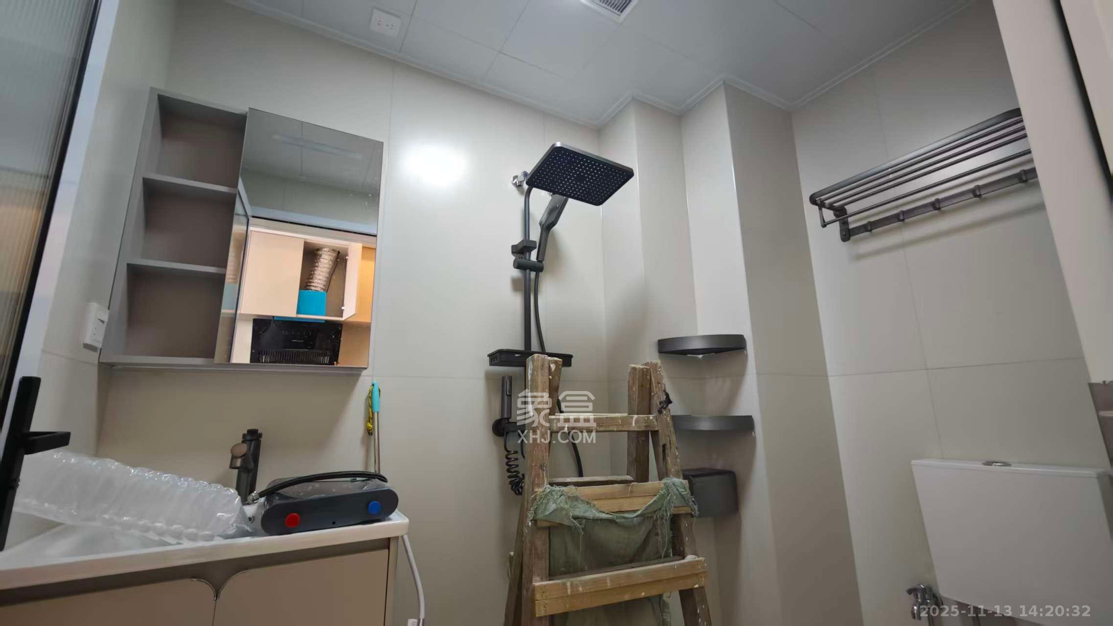 五江天街天寓  1室1厅1卫    1600.0元/月室内图