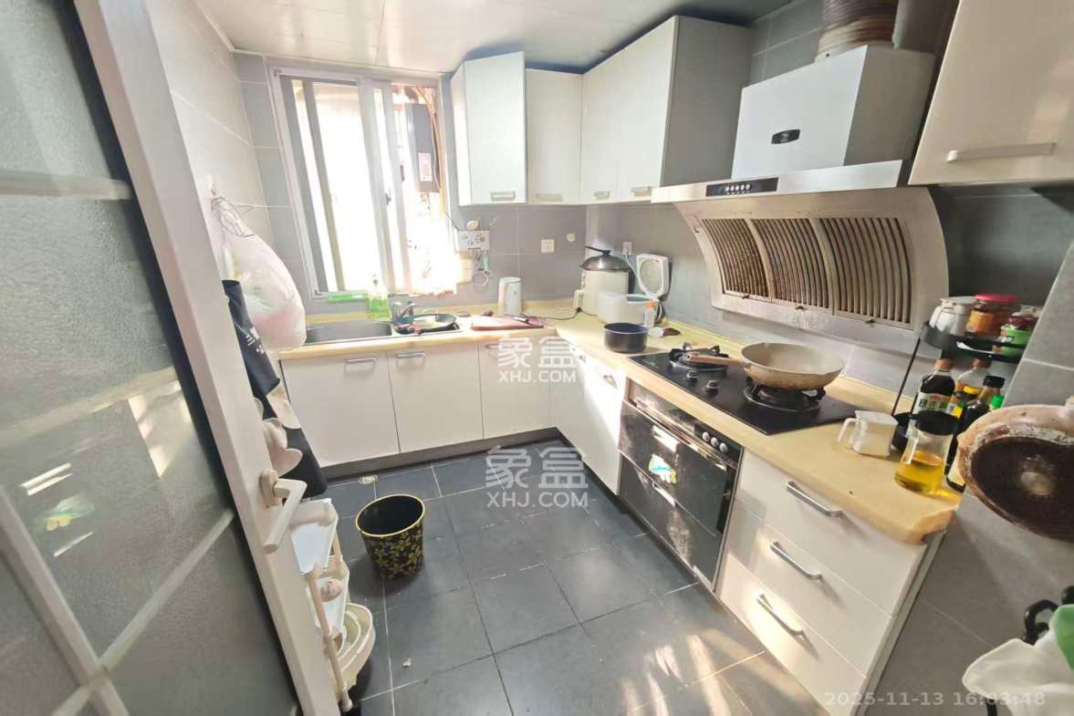 香海西岸 2室2厅1卫 2800.0元/月 香海西岸 2室2厅1卫 2800.0元/月室内图