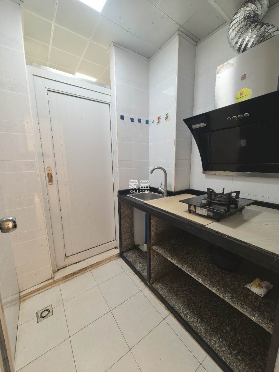 西岭华庭 2室2厅1卫 108.0万 西岭华庭 2室2厅1卫 108.0万客厅