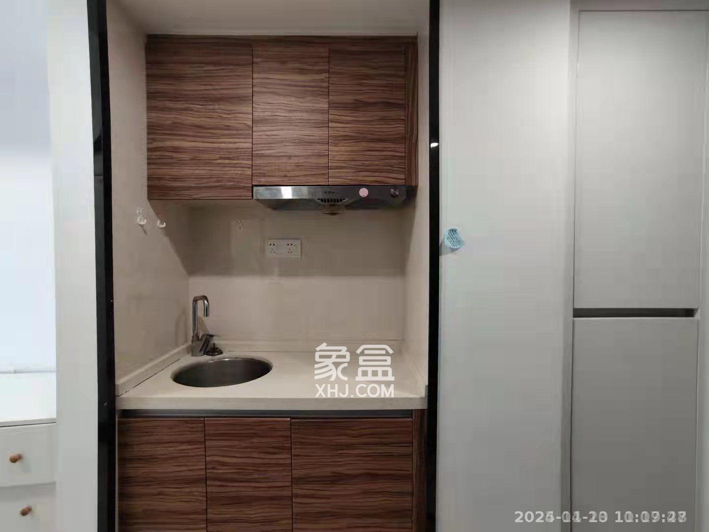 万科金域缇香 1室1厅1卫 1300.0元/月 万科金域缇香 1室1厅1卫 1300.0元/月室内图