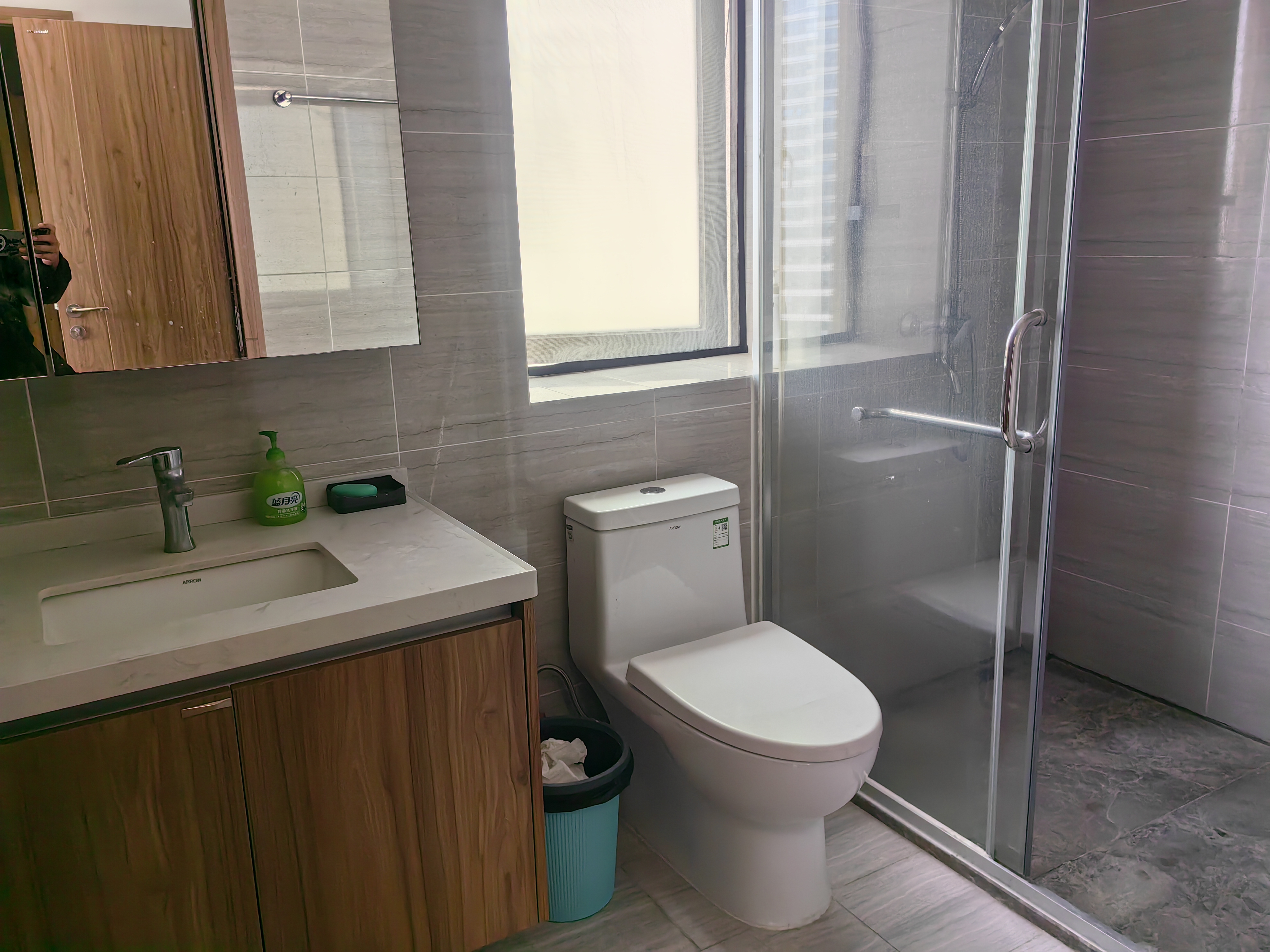 海航豪庭南苑  4室2厅2卫    5800.0元/月室内图