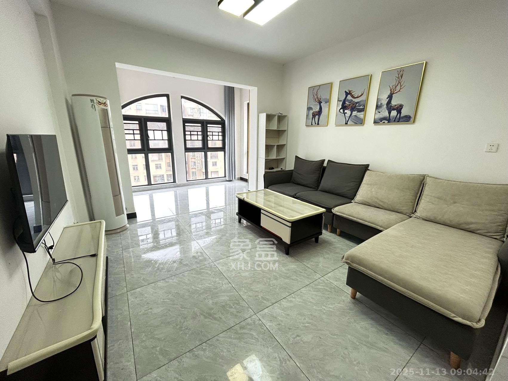 和美星城  2室2厅1卫    1800.0元/月室内图