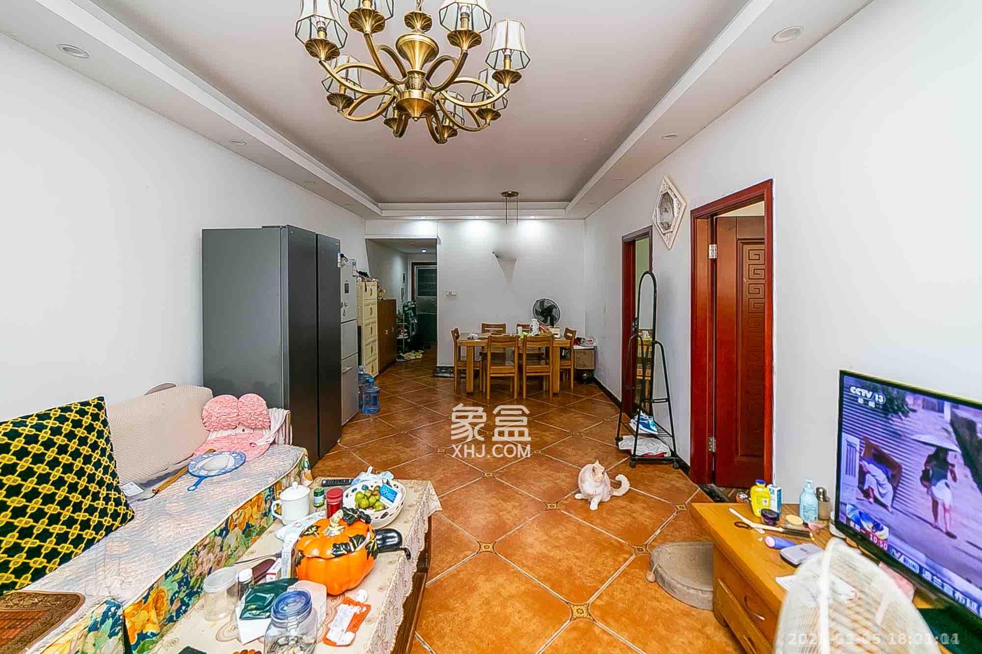 华银园  2室2厅1卫    2200.0元/月室内图