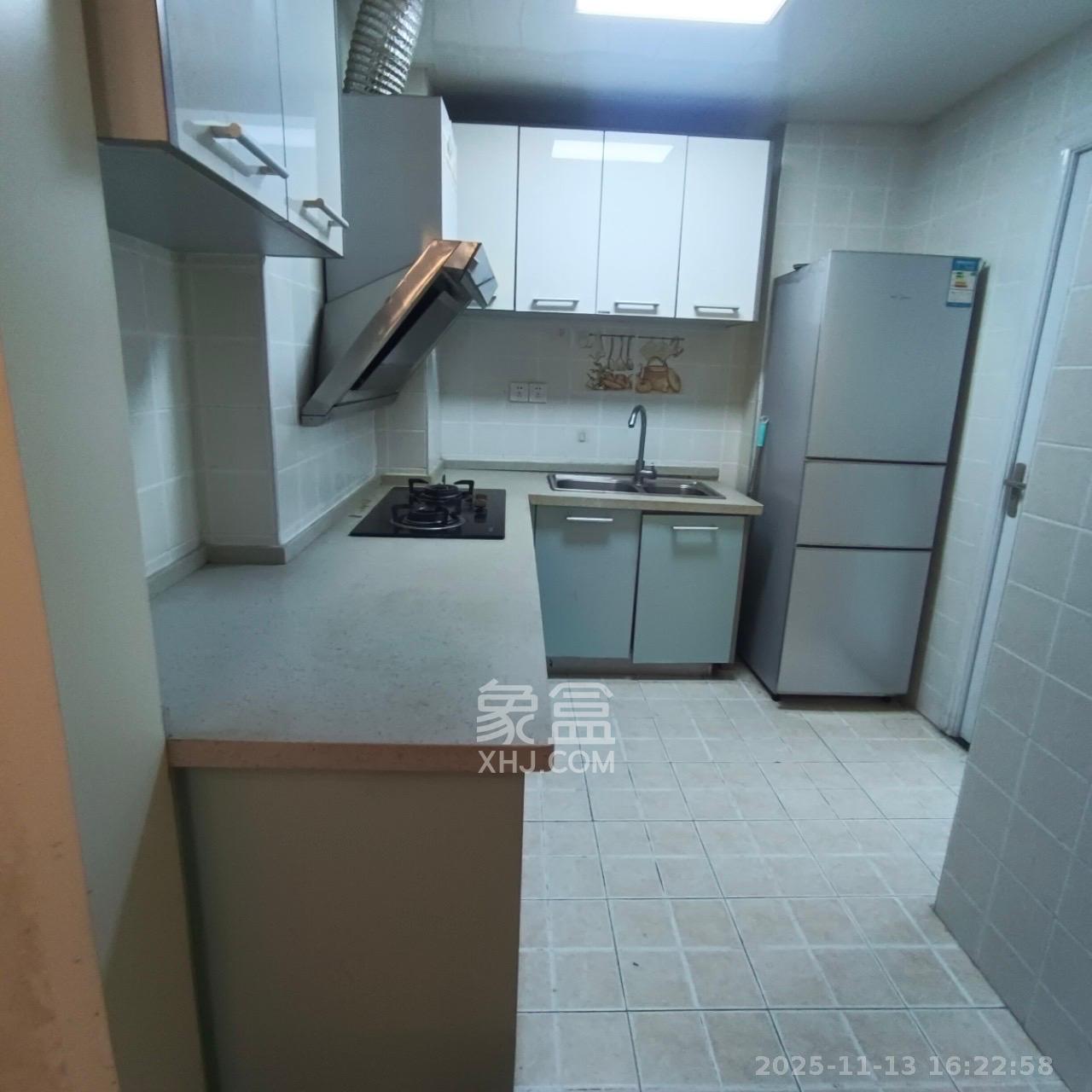 绿洲花园  2室2厅1卫    2100.0元/月室内图