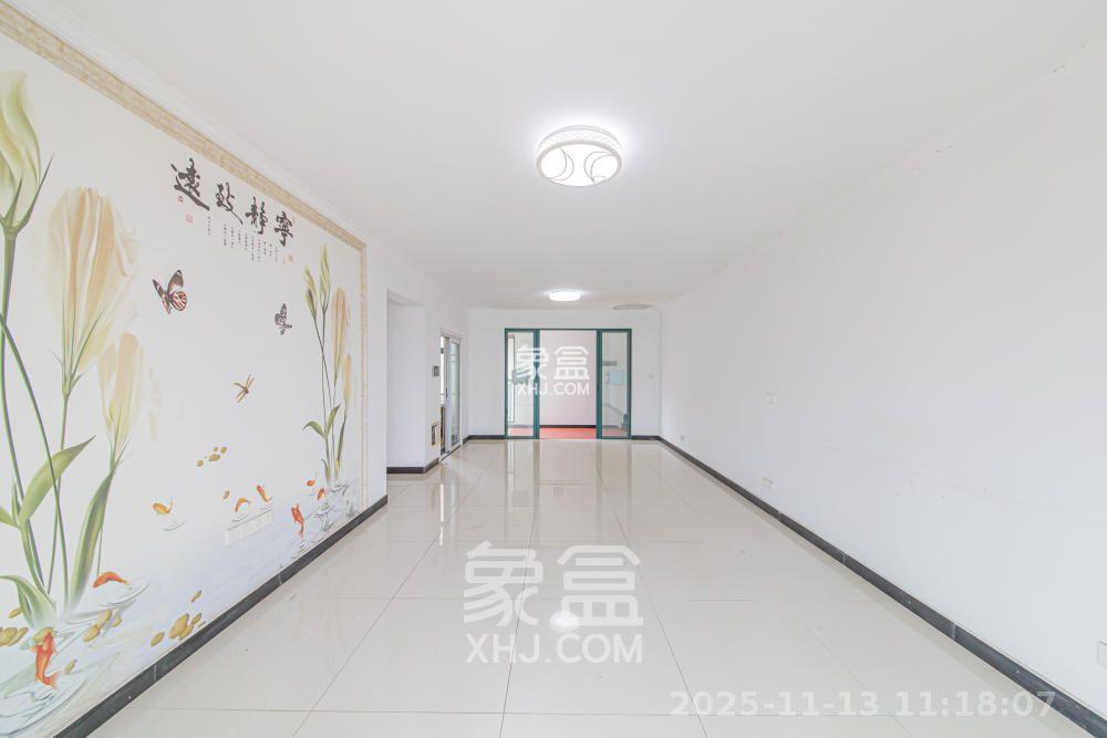 克拉美丽山庄（晟领国际）  3室2厅2卫    2000.0元/月