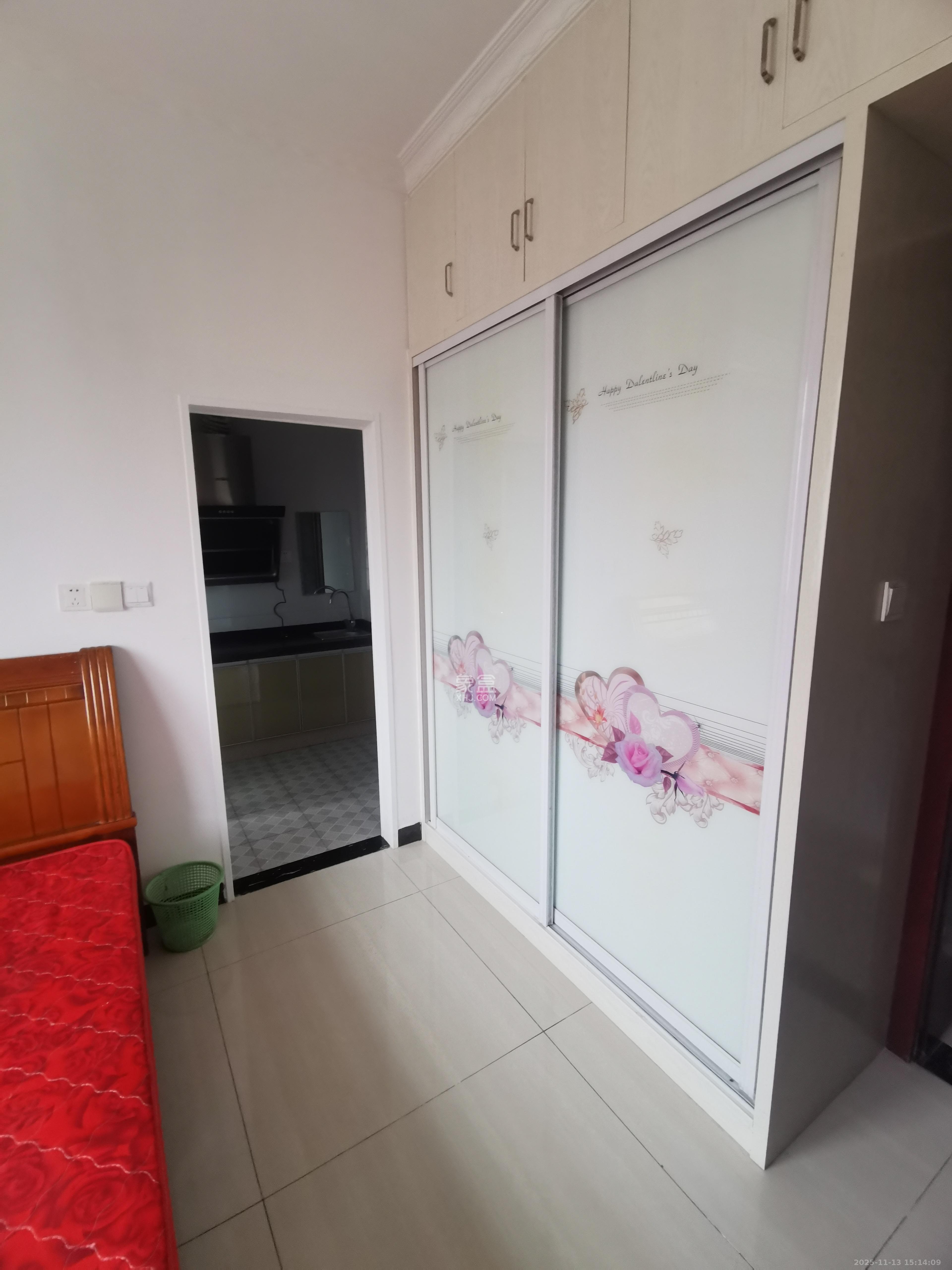 嘉顺苑  1室0厅1卫    1000.0元/月室内图